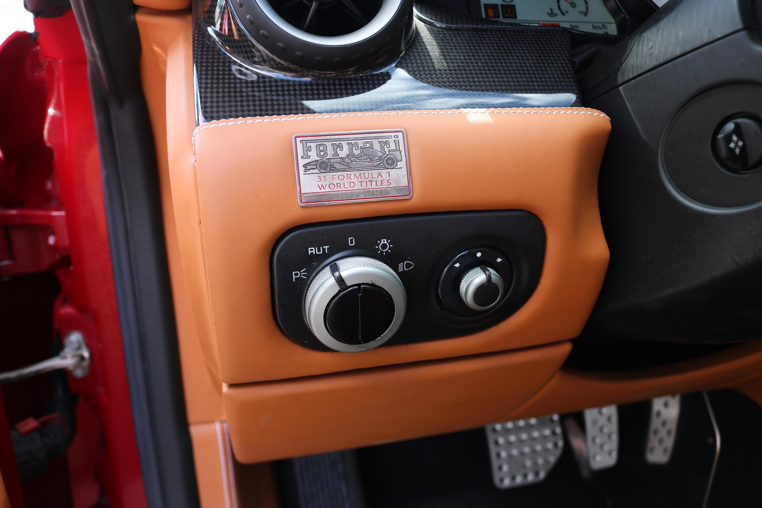 2010 Ferrari 599 — Photo 21 / 42