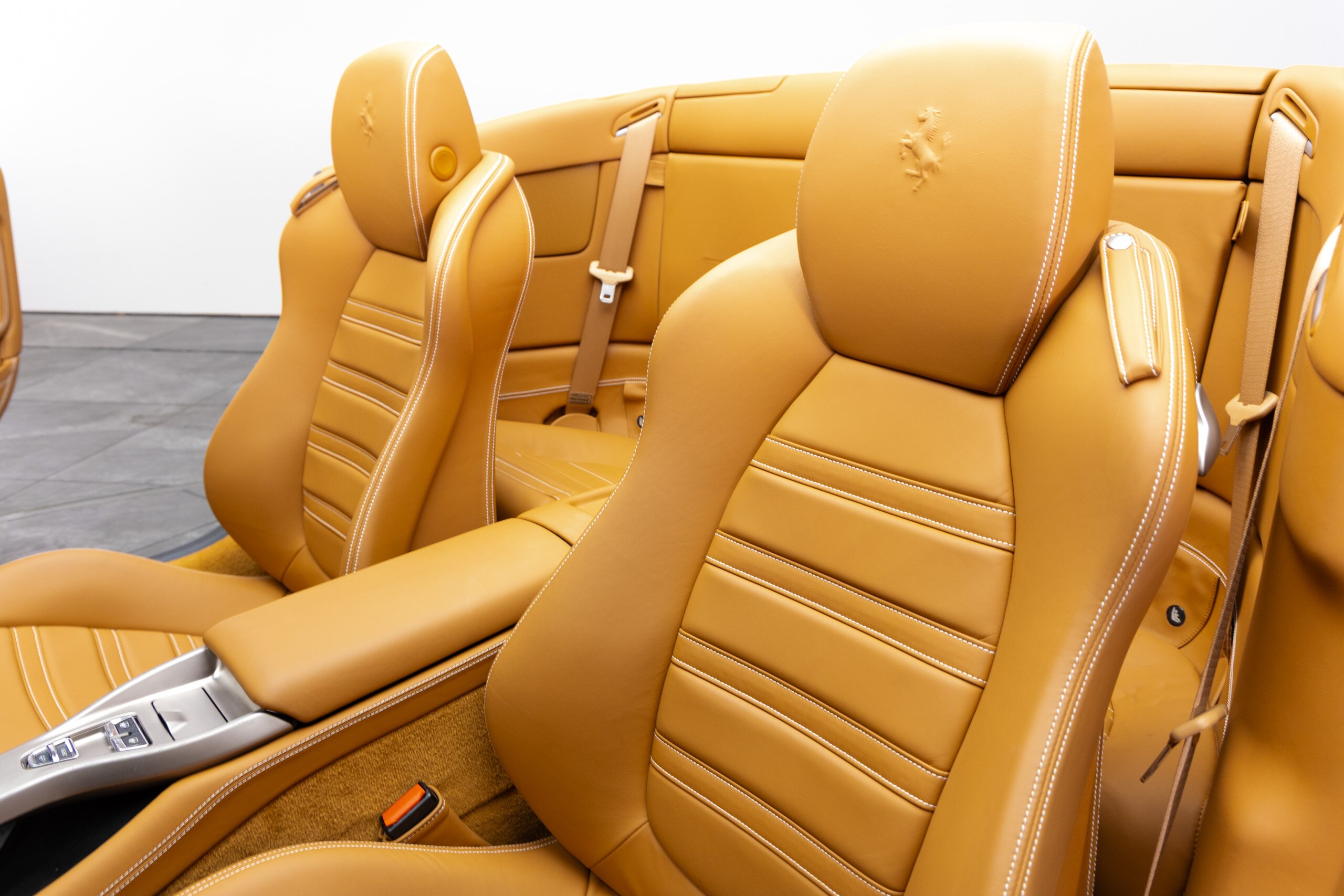 2010 Ferrari California — Photo 8 / 78