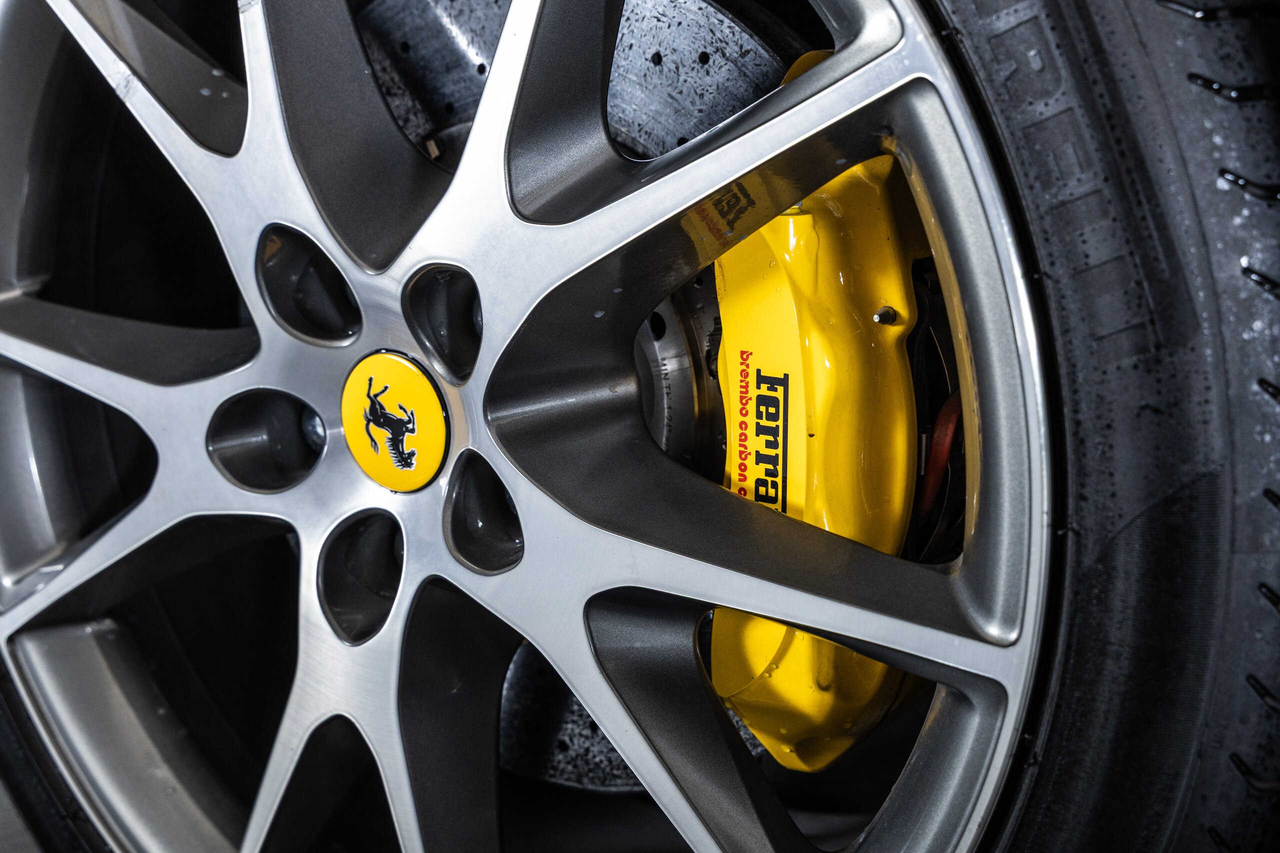 2010 Ferrari California — Photo 30 / 78