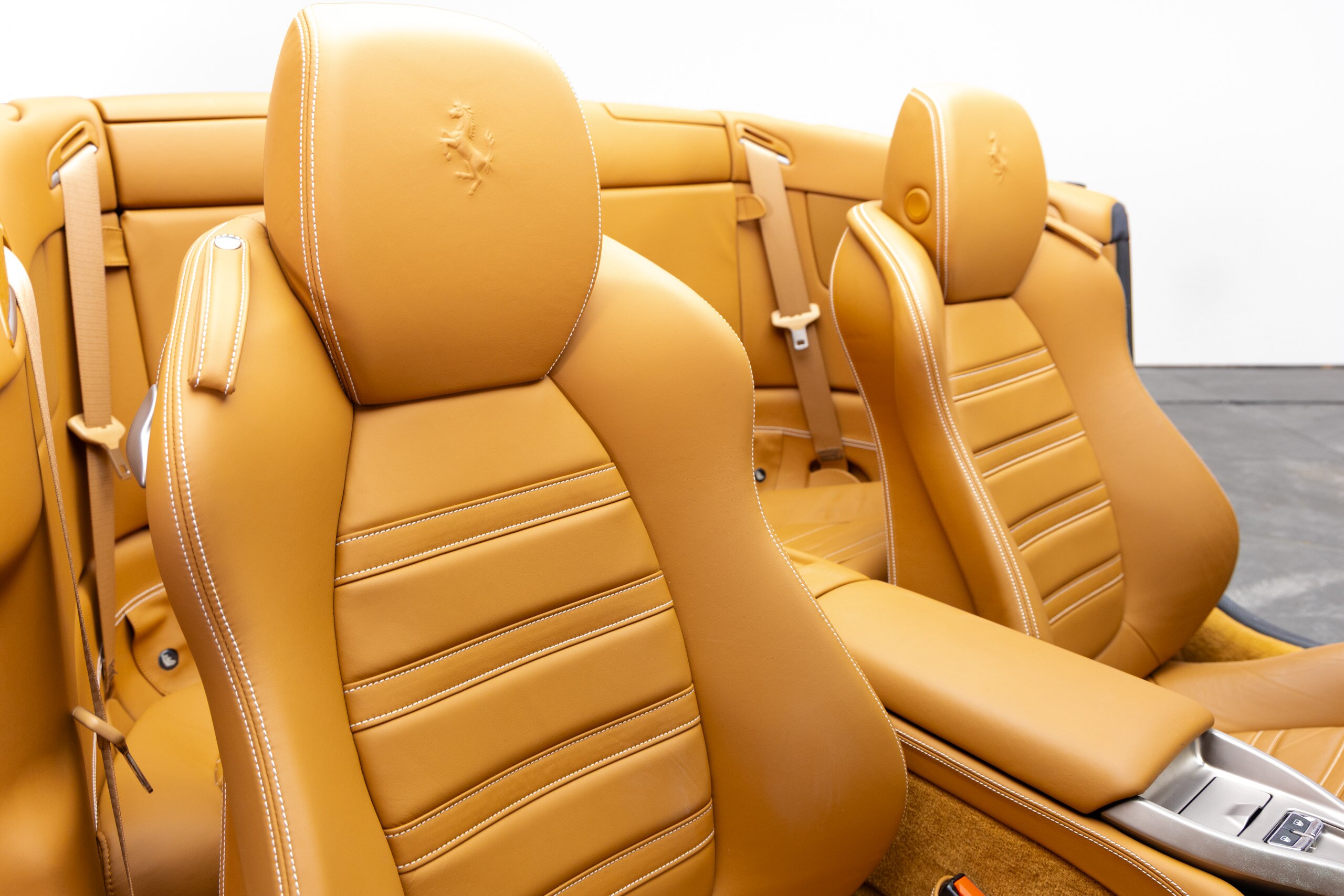 2010 Ferrari California — Photo 62 / 78