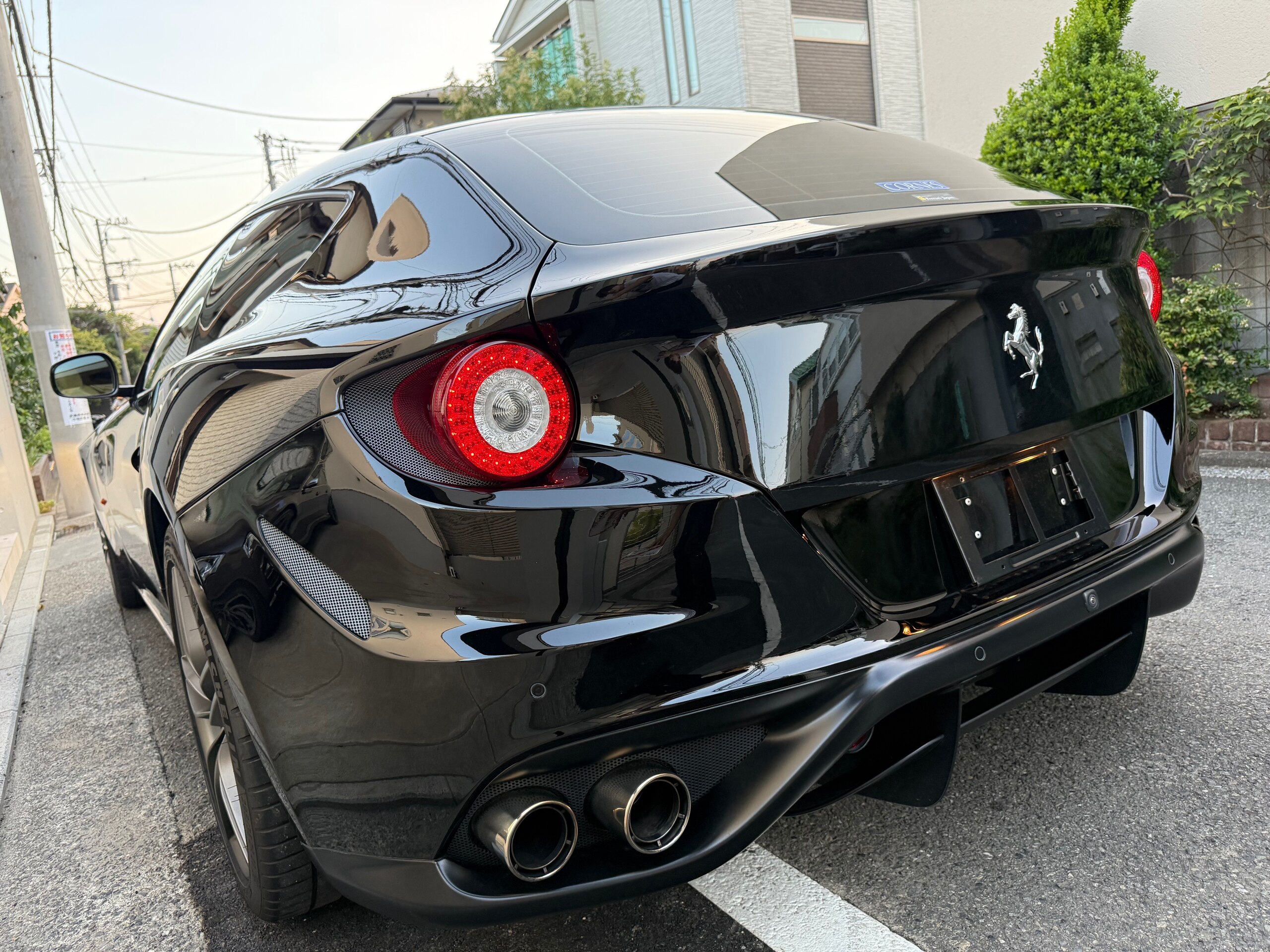2010 Ferrari FF — Photo 15 / 31