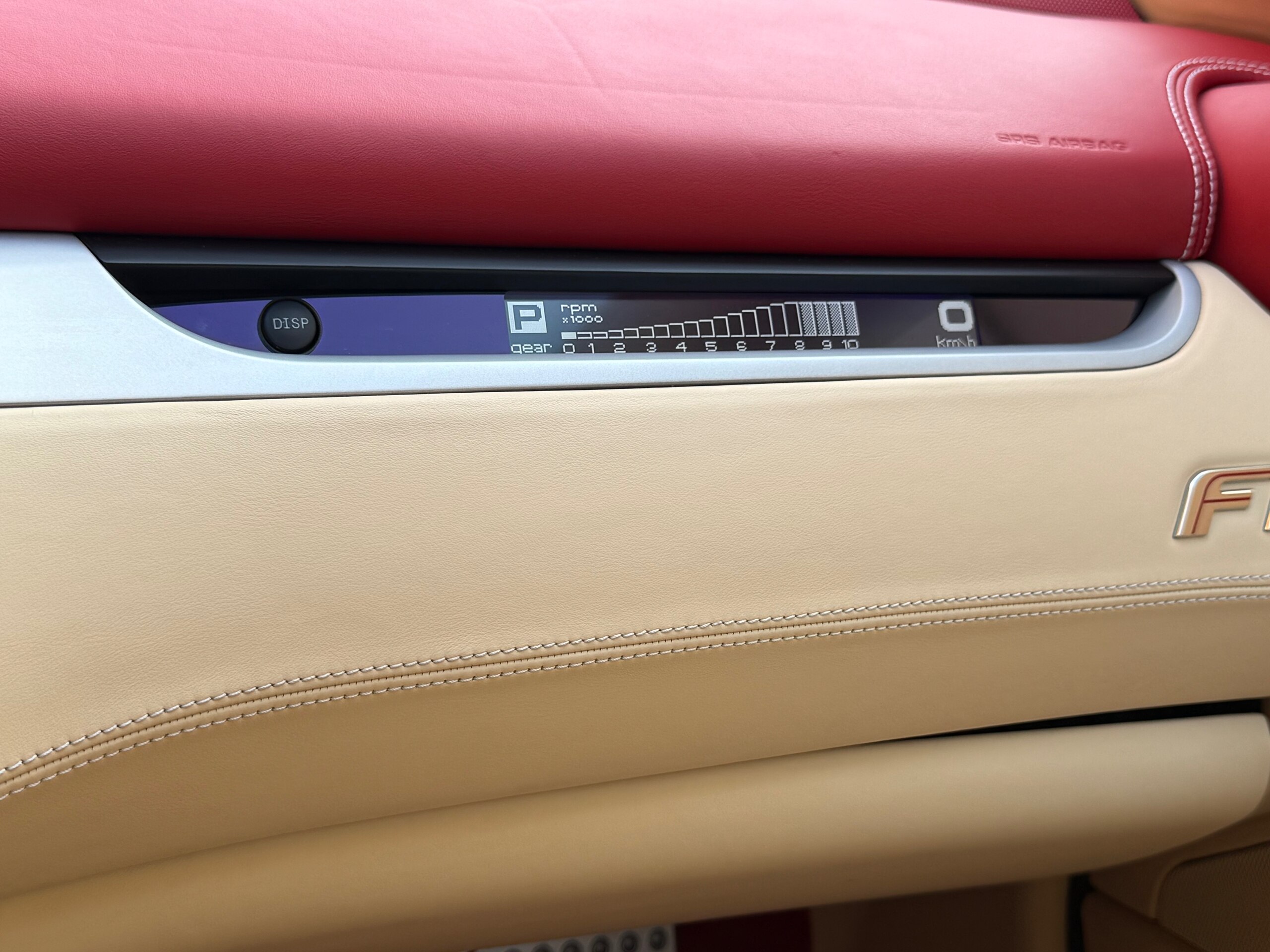 2010 Ferrari FF — Photo 31 / 31