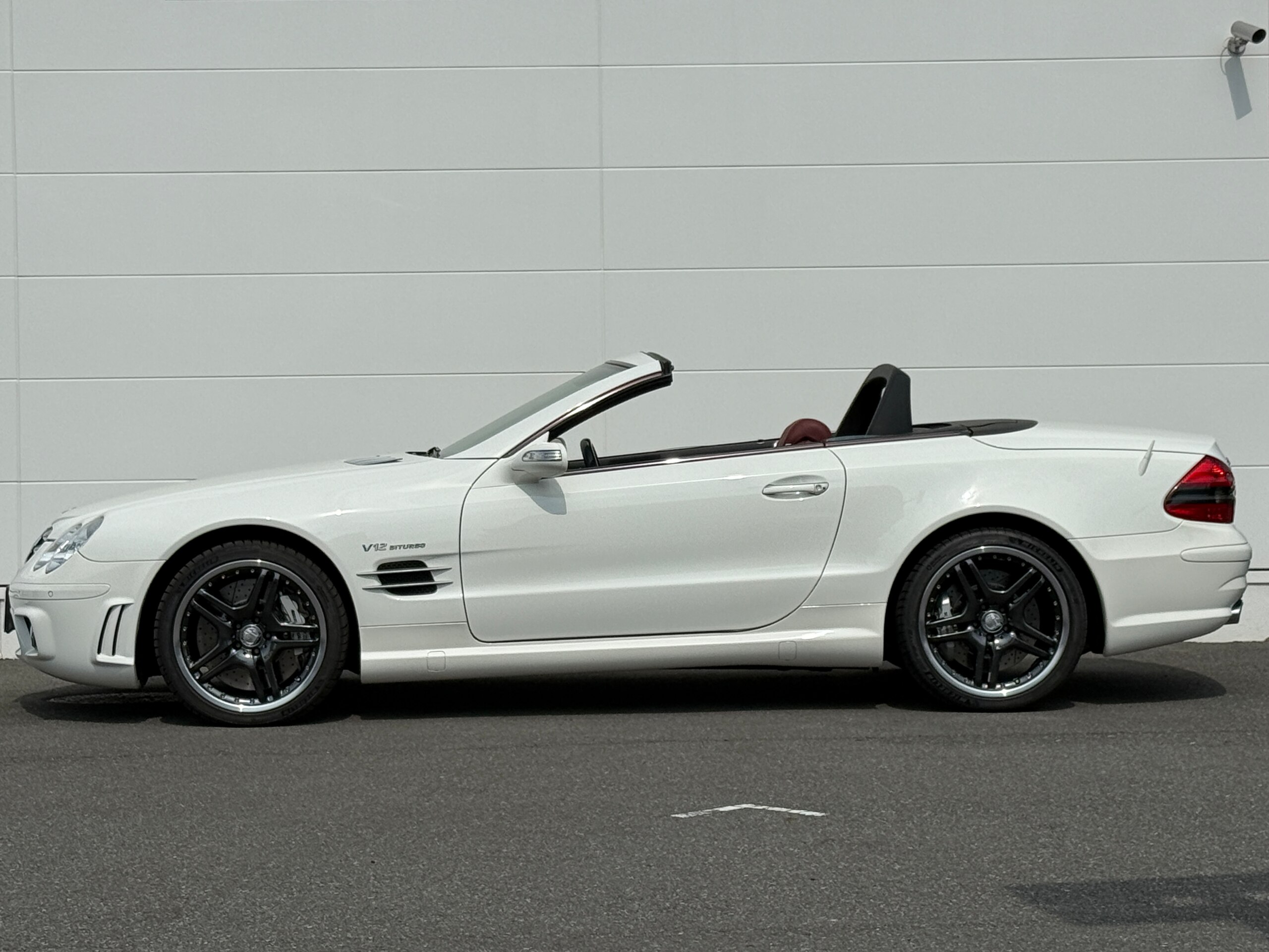 2010 Mercedes Benz SL65 AMG — Photo 6 / 46