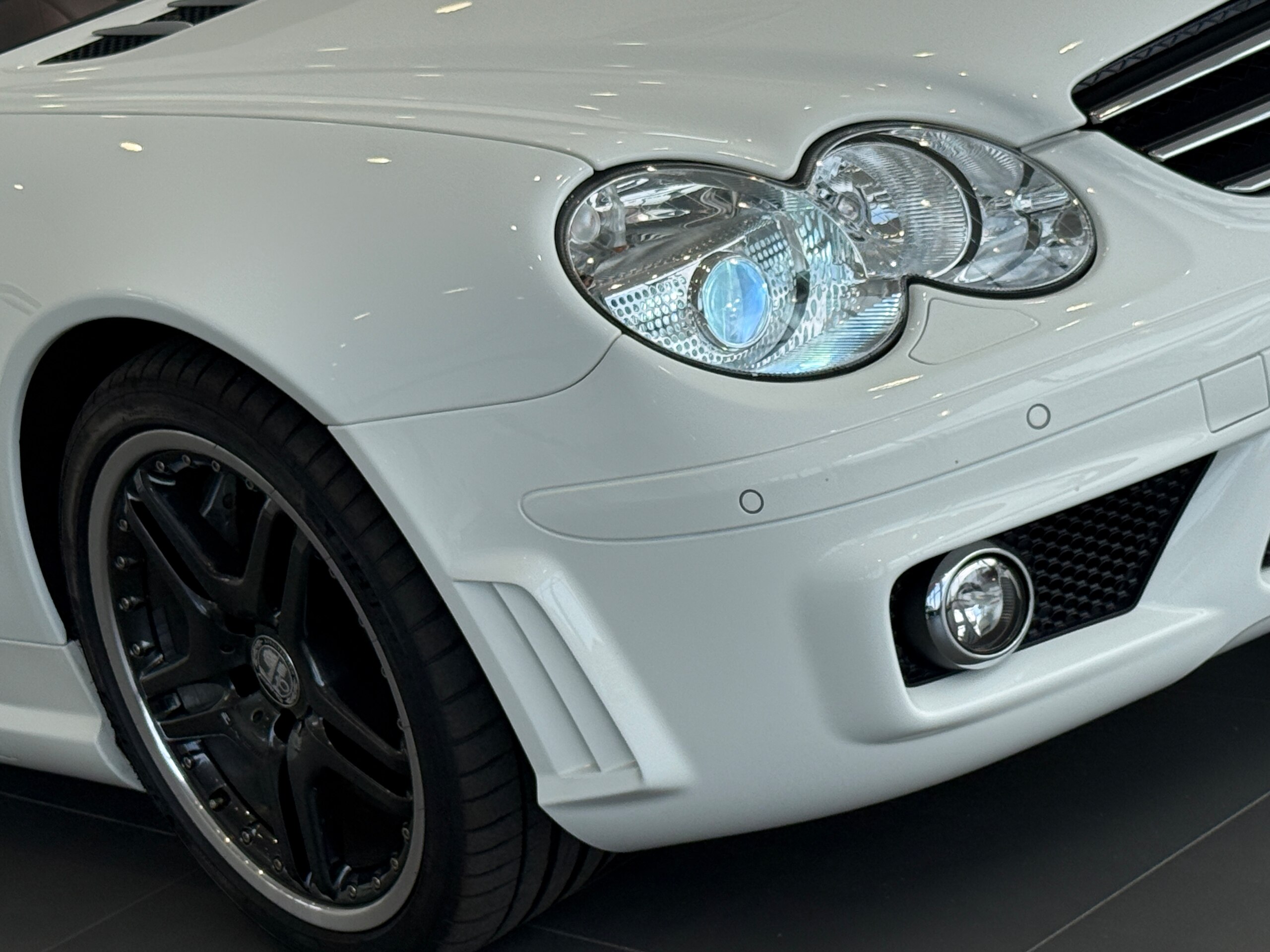 2010 Mercedes Benz SL65 AMG — Photo 16 / 46