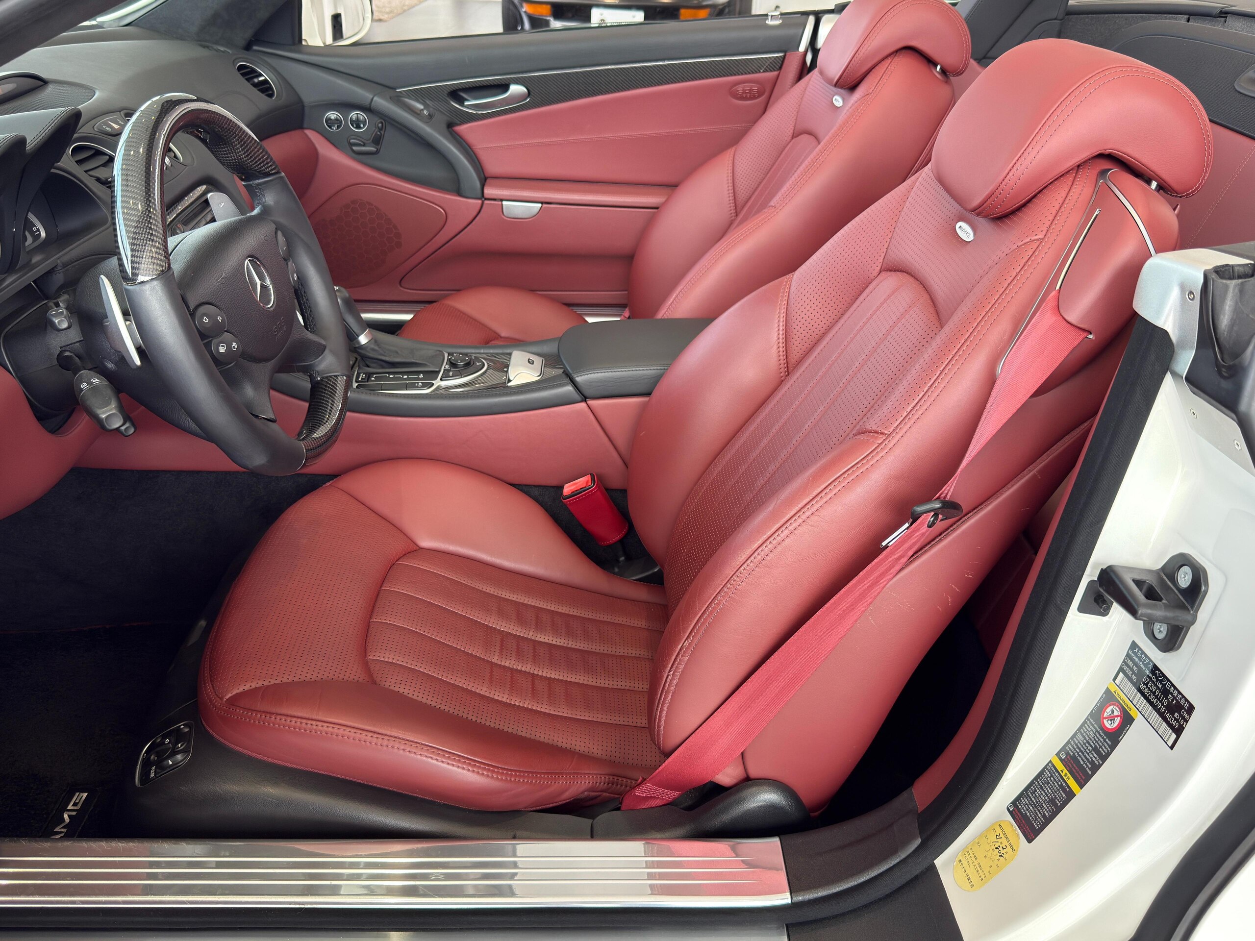 2010 Mercedes Benz SL65 AMG — Photo 21 / 46