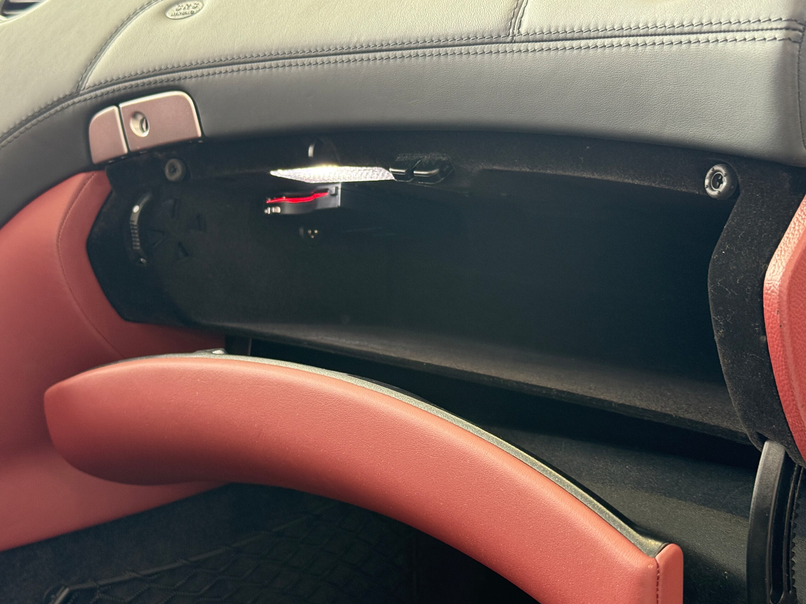 2010 Mercedes Benz SL65 AMG — Photo 30 / 46