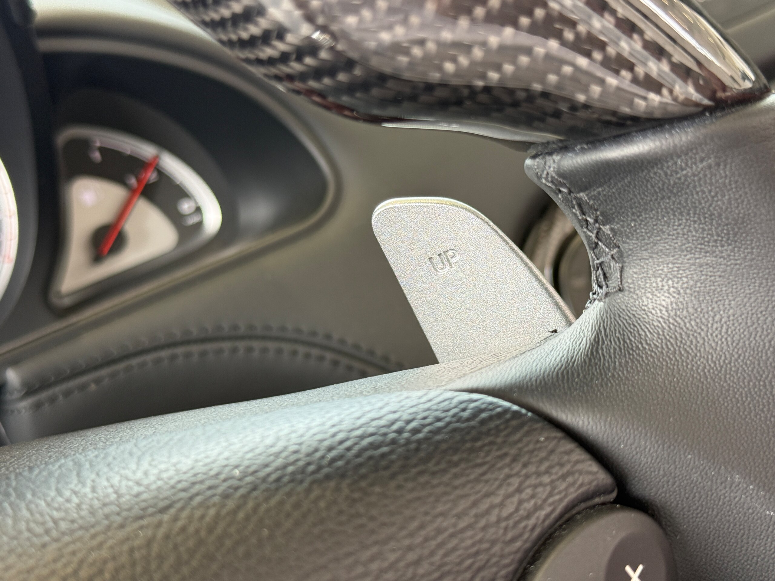 2010 Mercedes Benz SL65 AMG — Photo 36 / 46