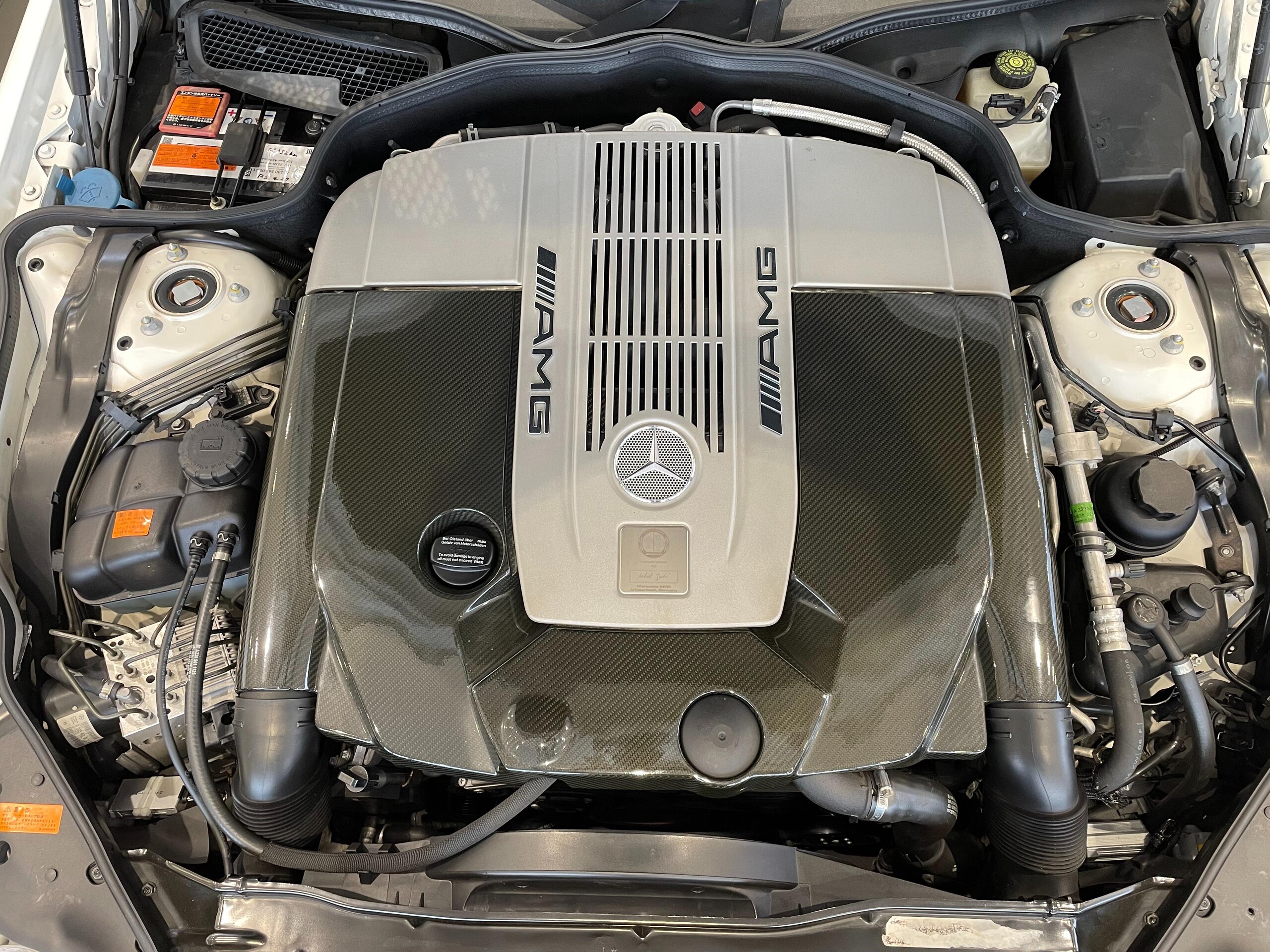 2010 Mercedes Benz SL65 AMG — Photo 37 / 46