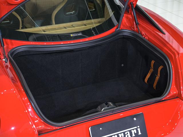 2011 Ferrari 599 — Photo 19 / 35
