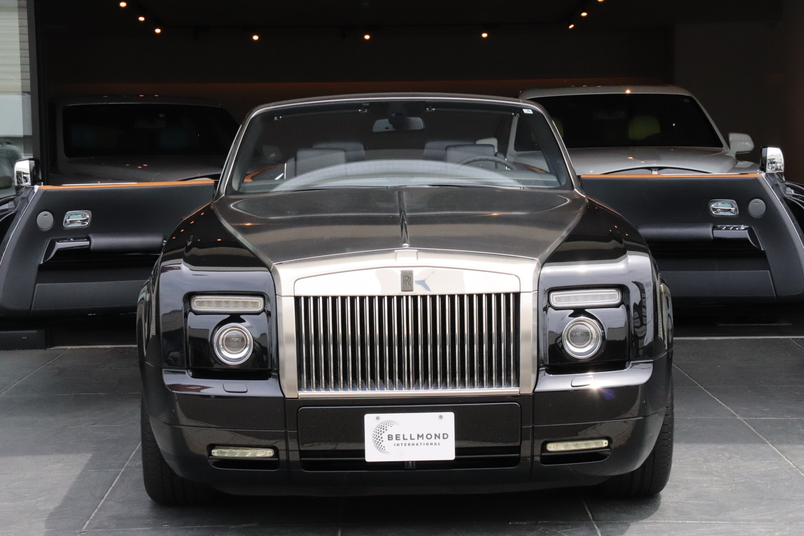 2011 Rolls-Royce Phantom Drophead Coupe Heated & Ventilated Seats for sale in Japan