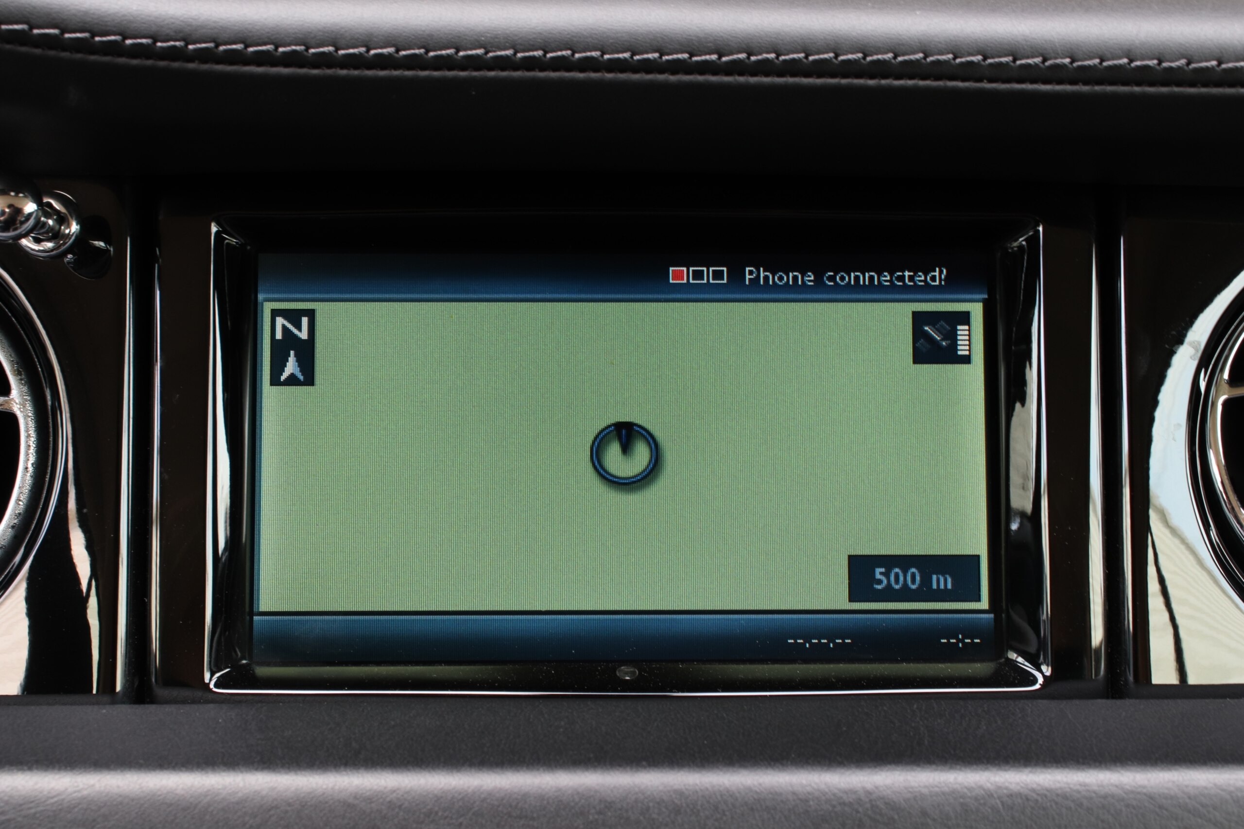 2011 Rolls-Royce Phantom Drophead Coupe — Photo 31 / 42