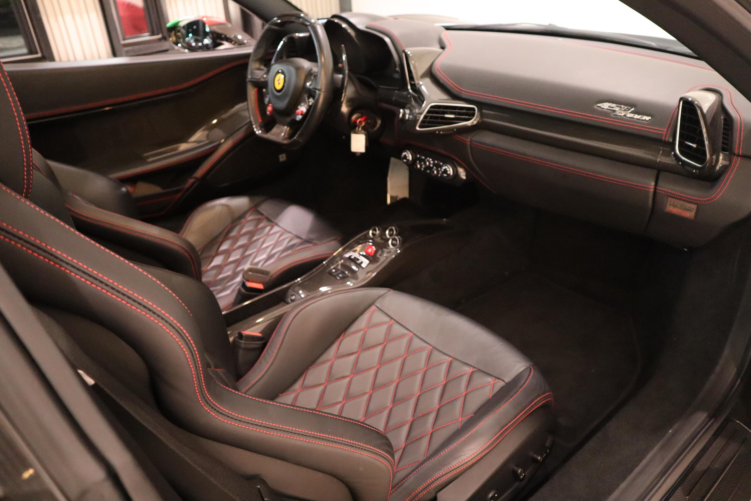 2012 Ferrari 458 Spider — Photo 20 / 23