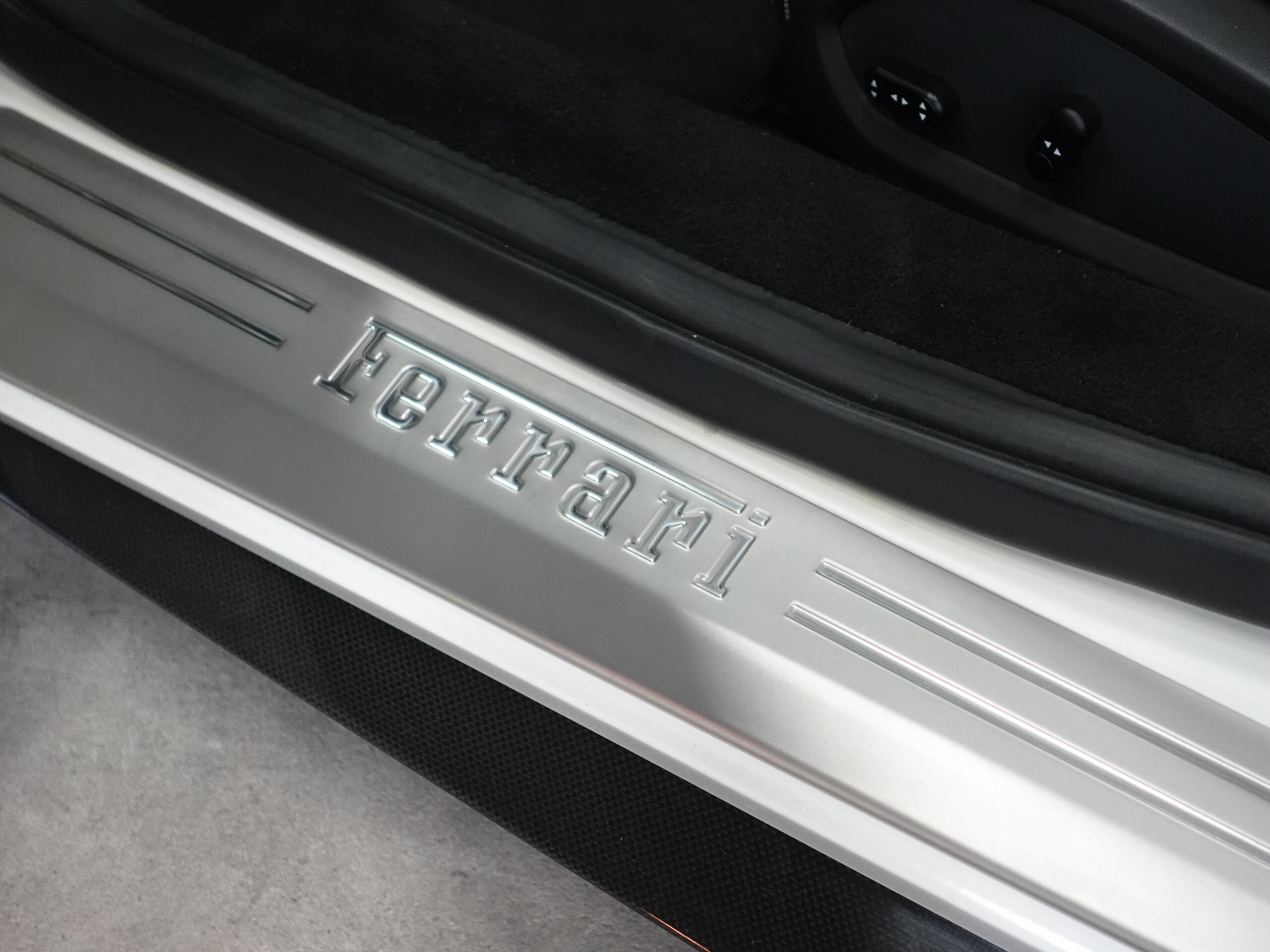 2012 Ferrari 458 Spider — Photo 57 / 65