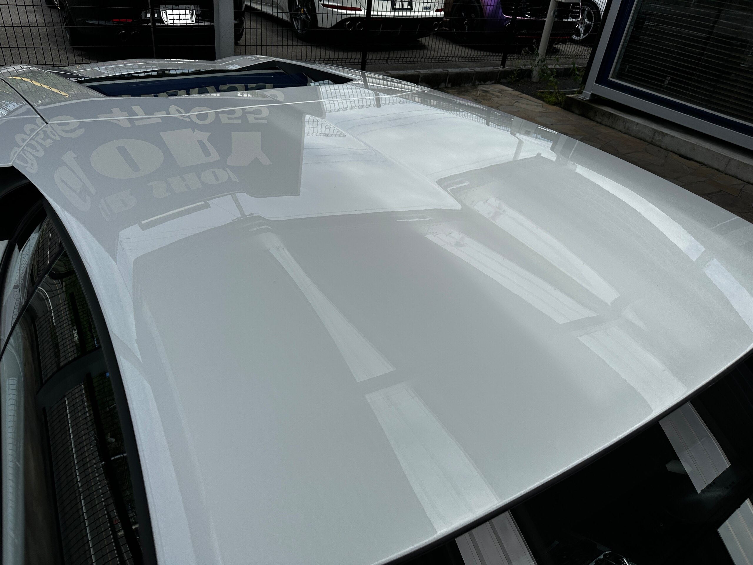 2012 Lamborghini Aventador LP700-4 — Photo 32 / 44