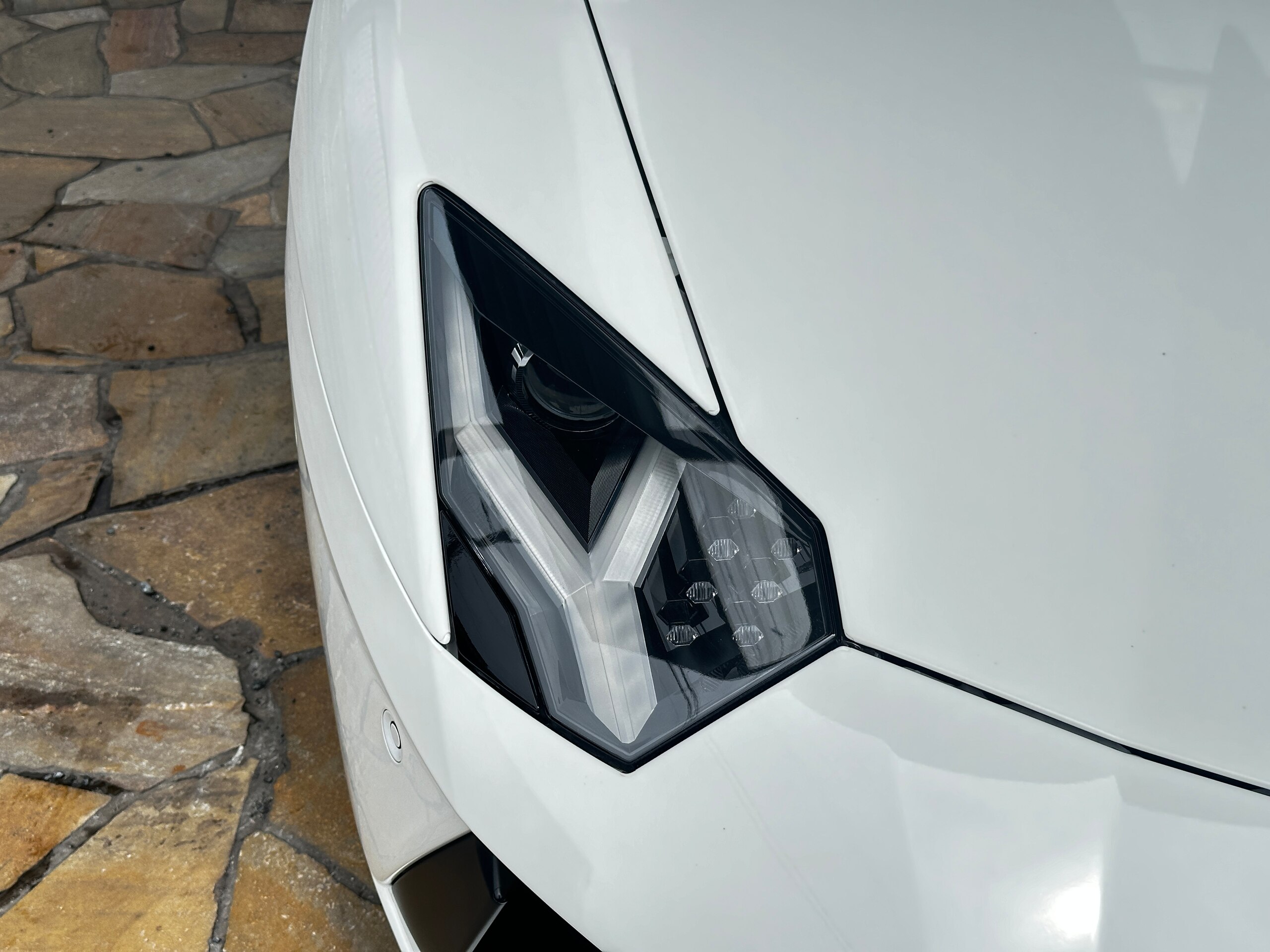 2012 Lamborghini Aventador LP700-4 — Photo 37 / 44