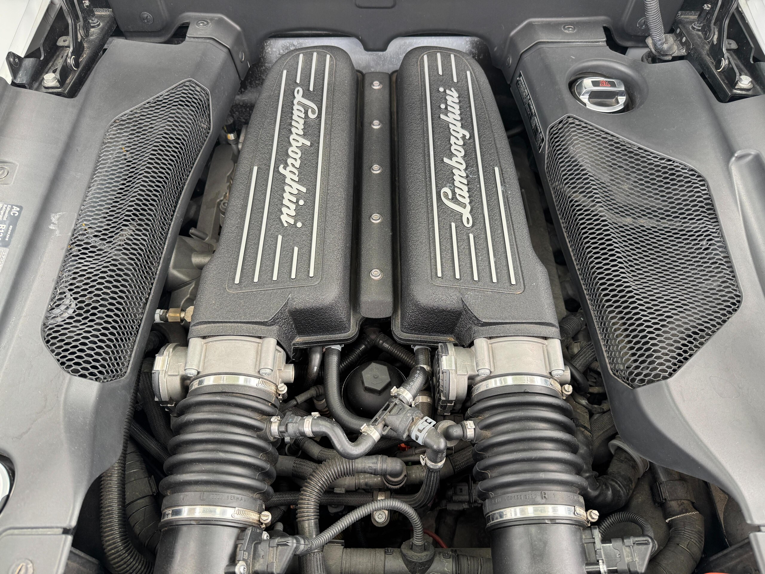 2012 Lamborghini Gallardo LP550-2 — Photo 33 / 59