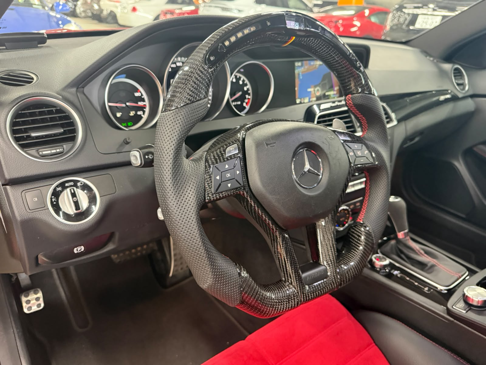 2012 Mercedes Benz C63 AMG Black Series — Photo 8 / 12
