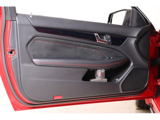 2012 Mercedes Benz C63 AMG Black Series — Photo 13 / 47