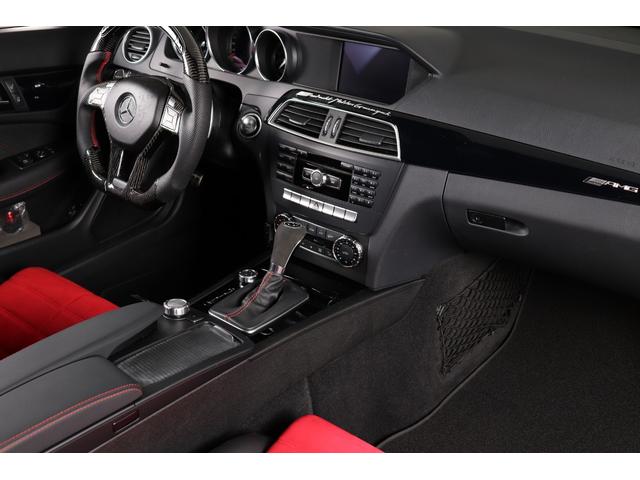 2012 Mercedes Benz C63 AMG Black Series — Photo 18 / 47