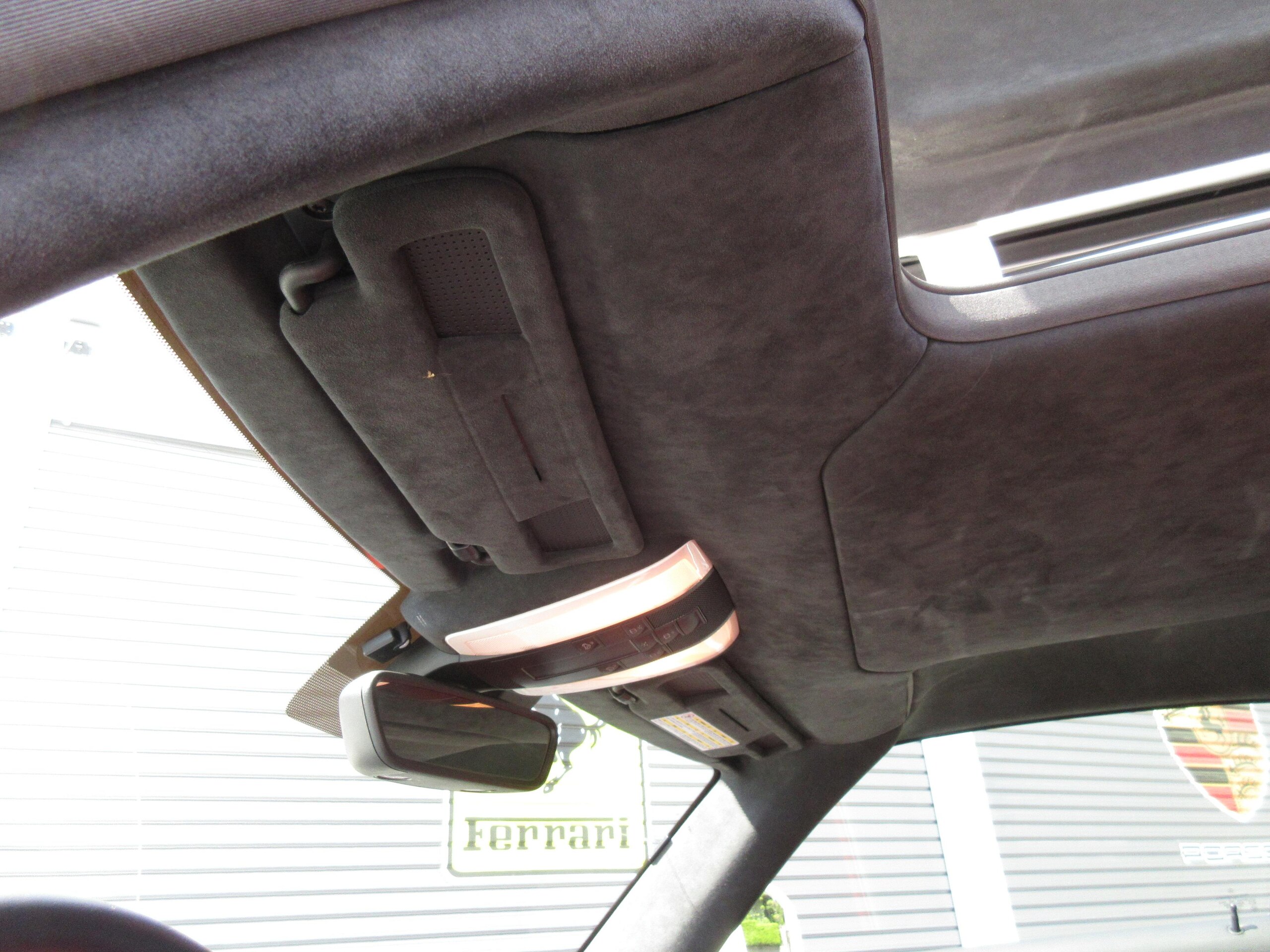 2012 Mercedes Benz SLS AMG — Photo 38 / 48