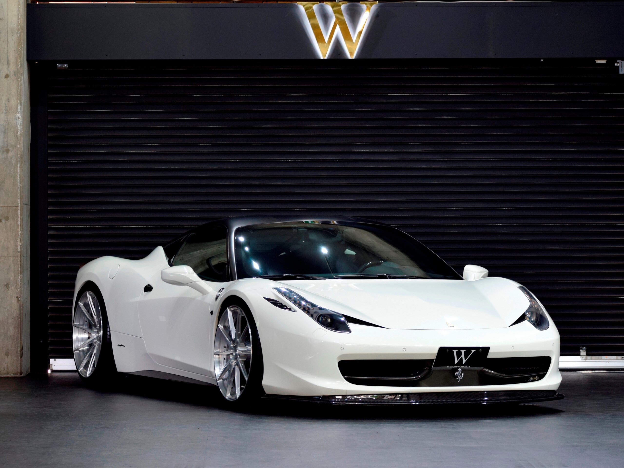 2013 Ferrari 458 Italia F1 DCT Bianco Avus Exterior for sale in Japan