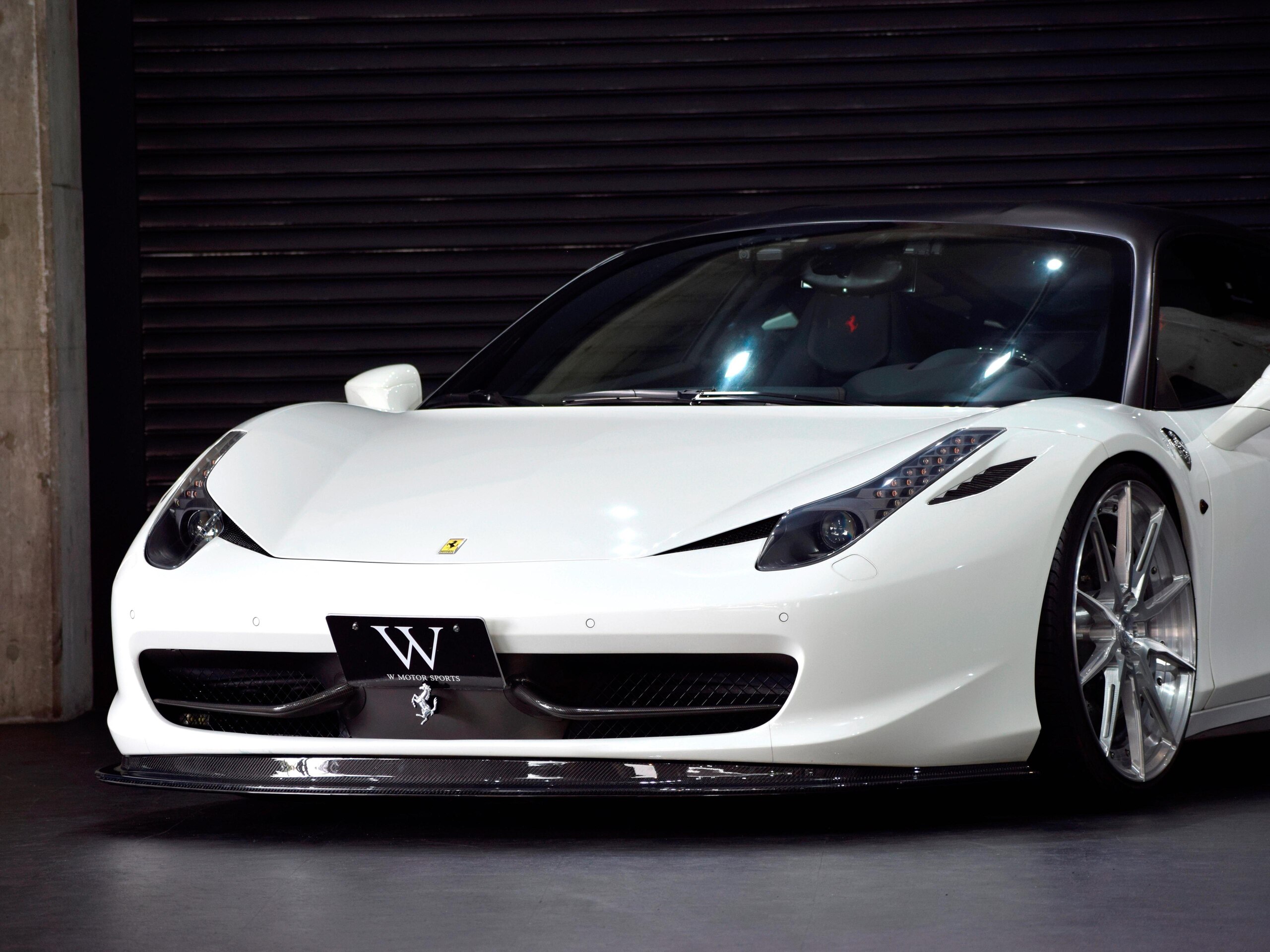 2013 Ferrari 458 Italia F1 DCT — Photo 10 / 79