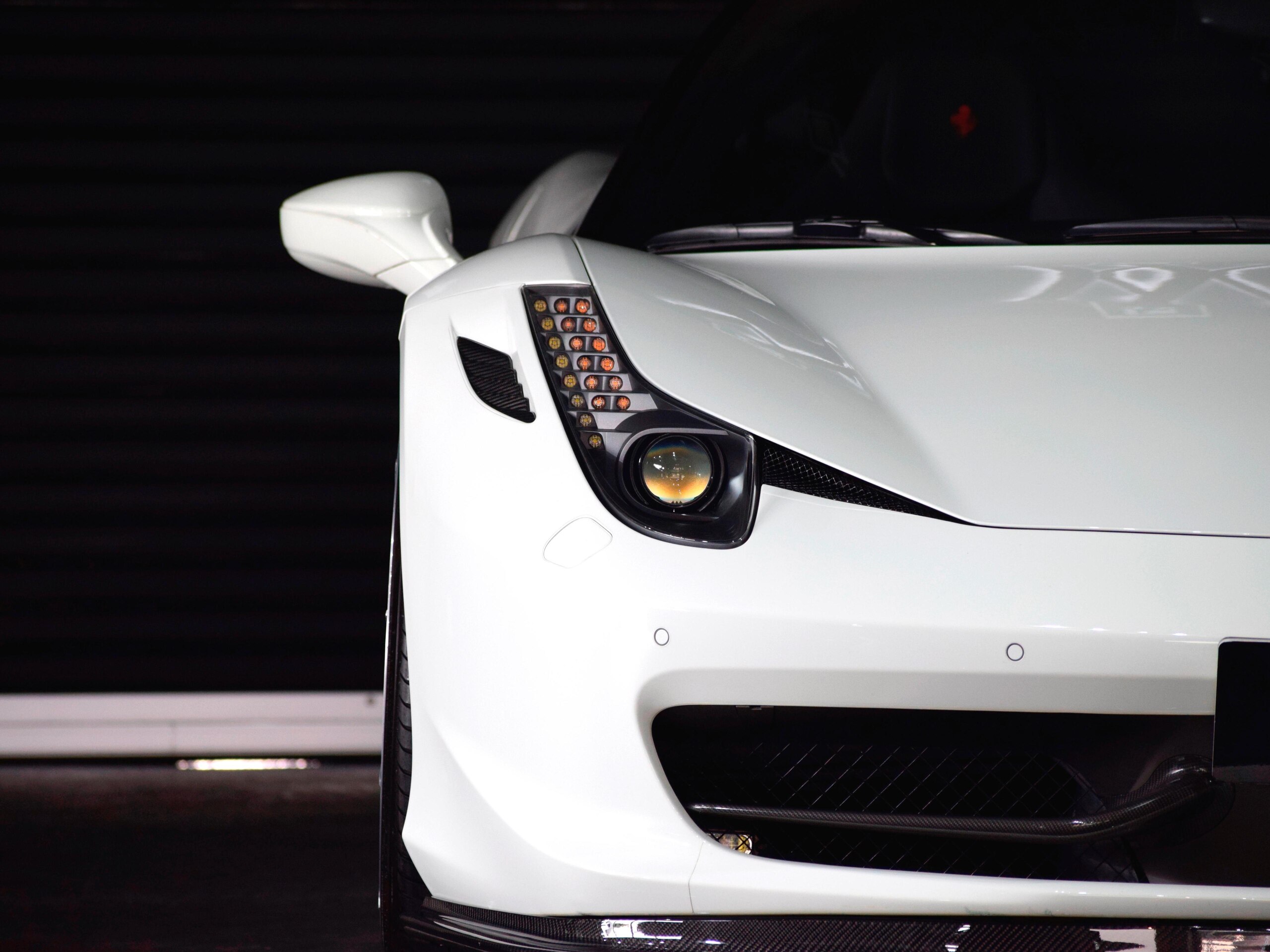 2013 Ferrari 458 Italia F1 DCT — Photo 16 / 79