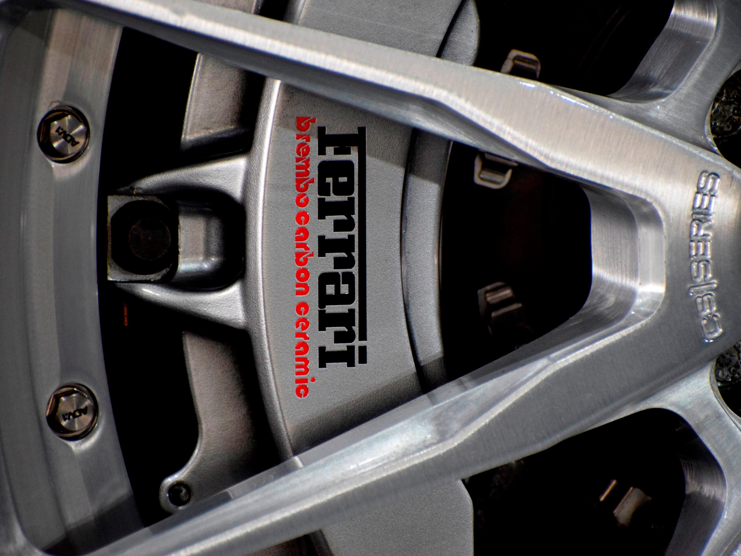 2013 Ferrari 458 Italia F1 DCT — Photo 31 / 79