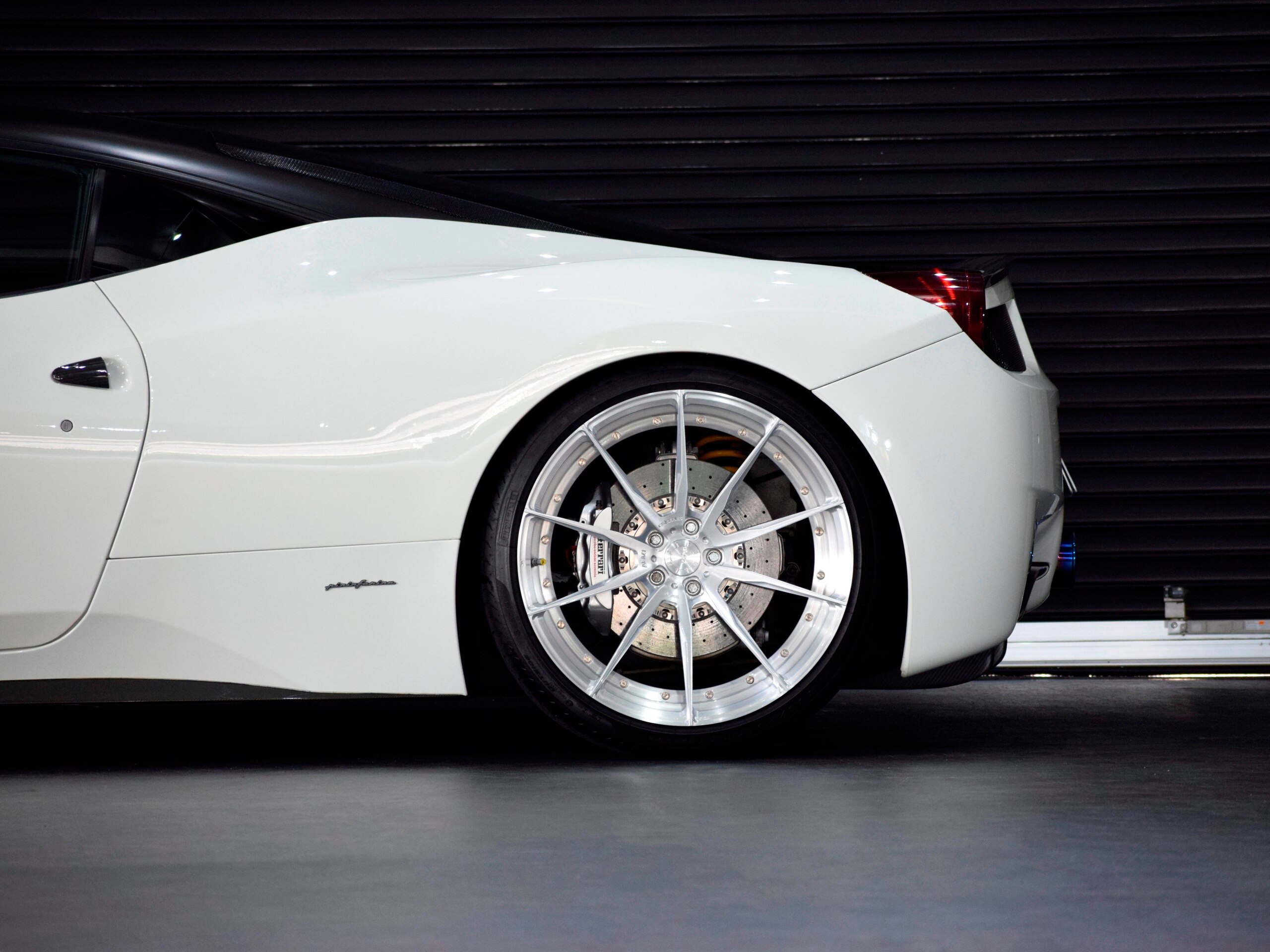 2013 Ferrari 458 Italia F1 DCT — Photo 35 / 79