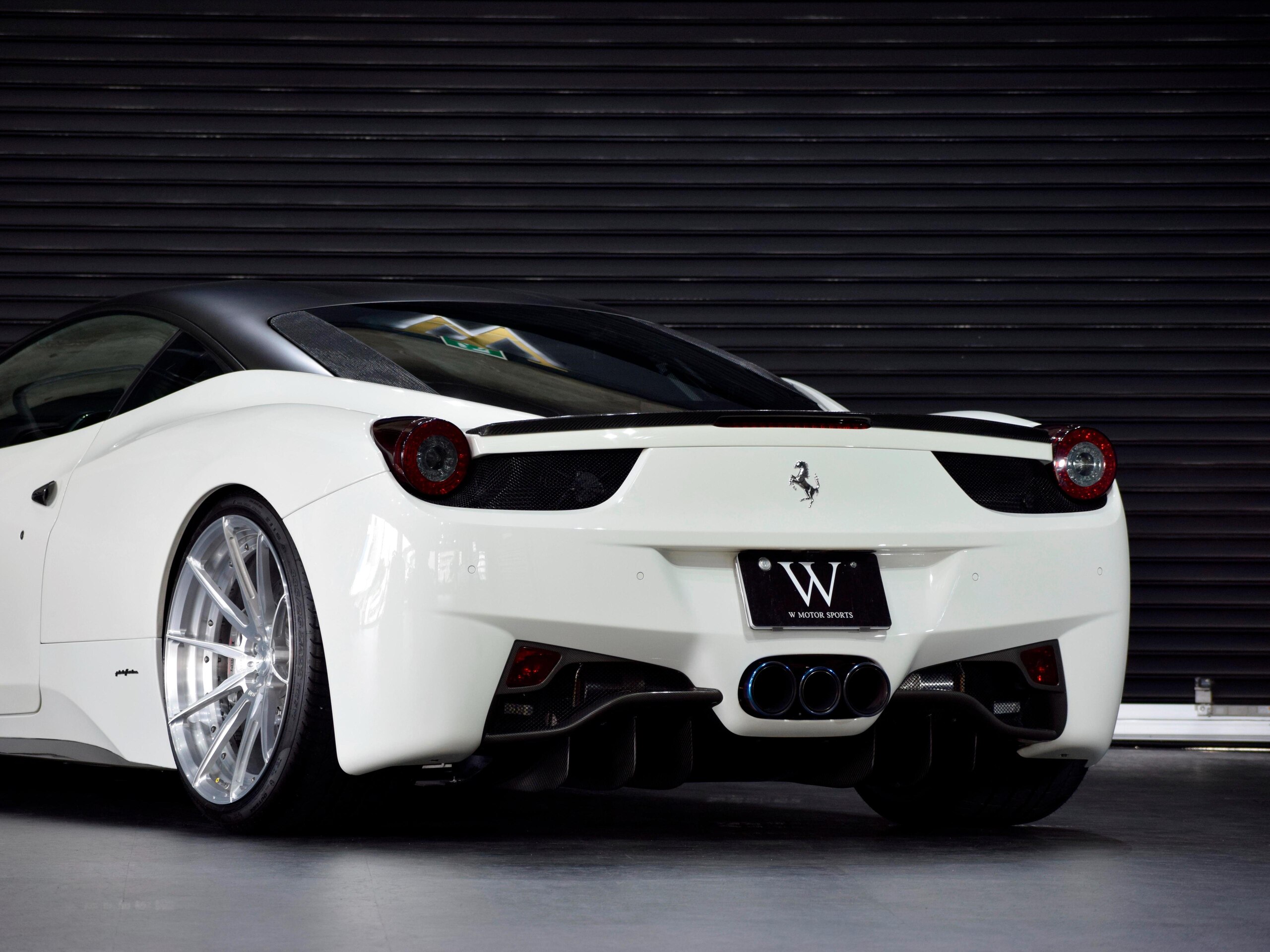 2013 Ferrari 458 Italia F1 DCT — Photo 41 / 79