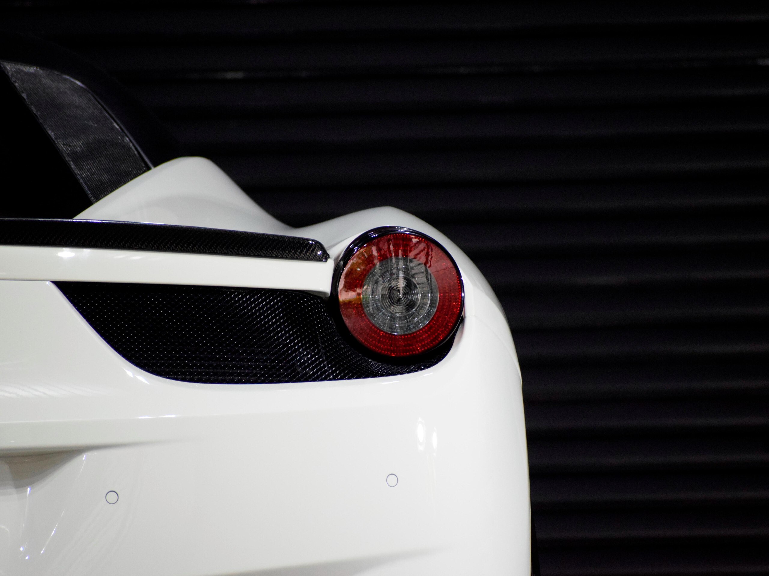 2013 Ferrari 458 Italia F1 DCT — Photo 47 / 79