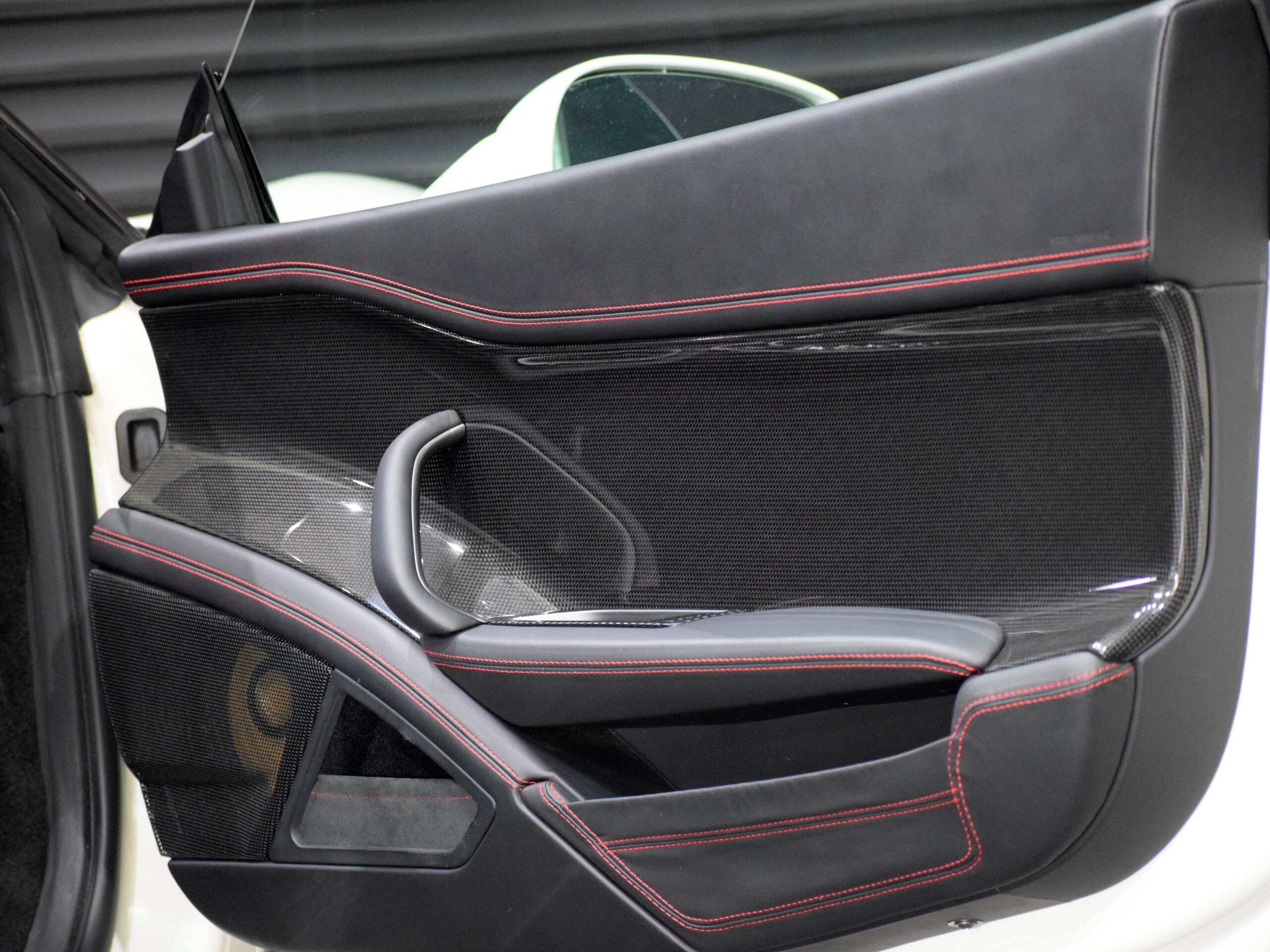2013 Ferrari 458 Italia F1 DCT — Photo 77 / 79