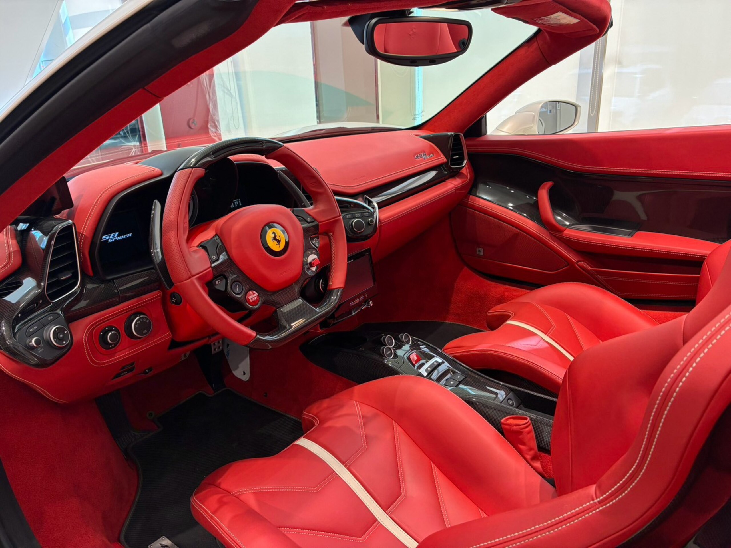 2013 Ferrari 458 Spider — Photo 6 / 31
