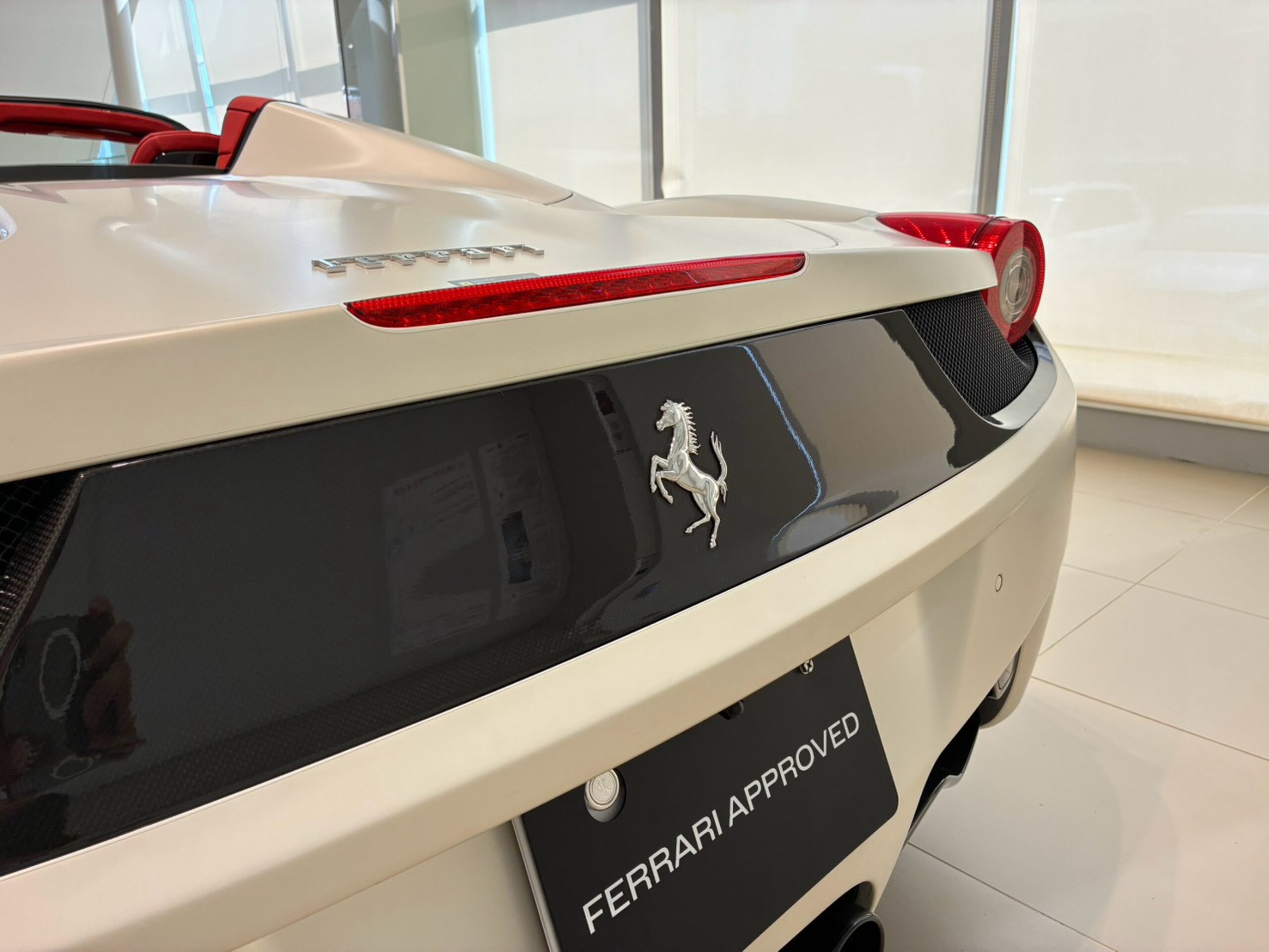 2013 Ferrari 458 Spider — Photo 19 / 31