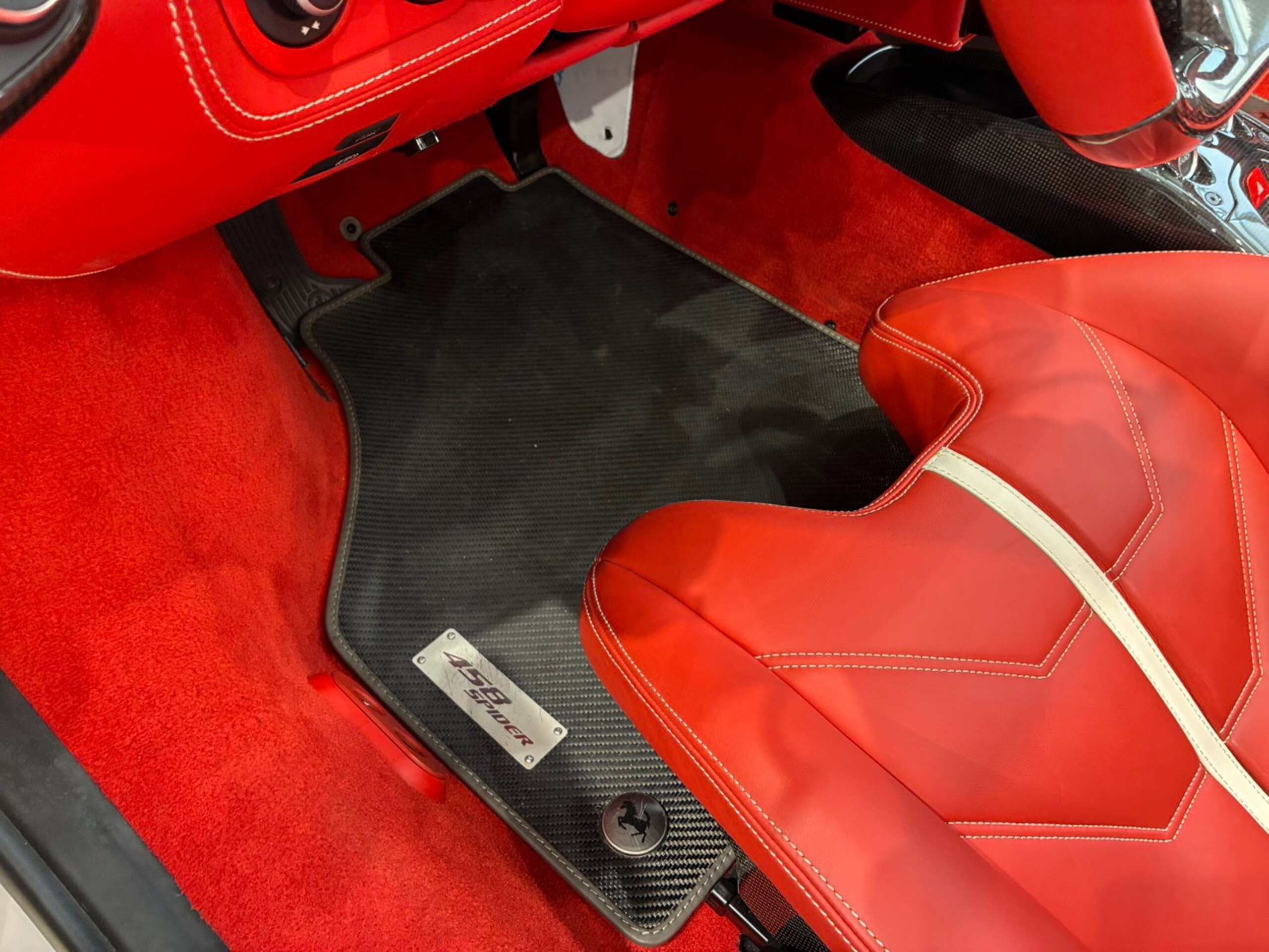2013 Ferrari 458 Spider — Photo 22 / 29