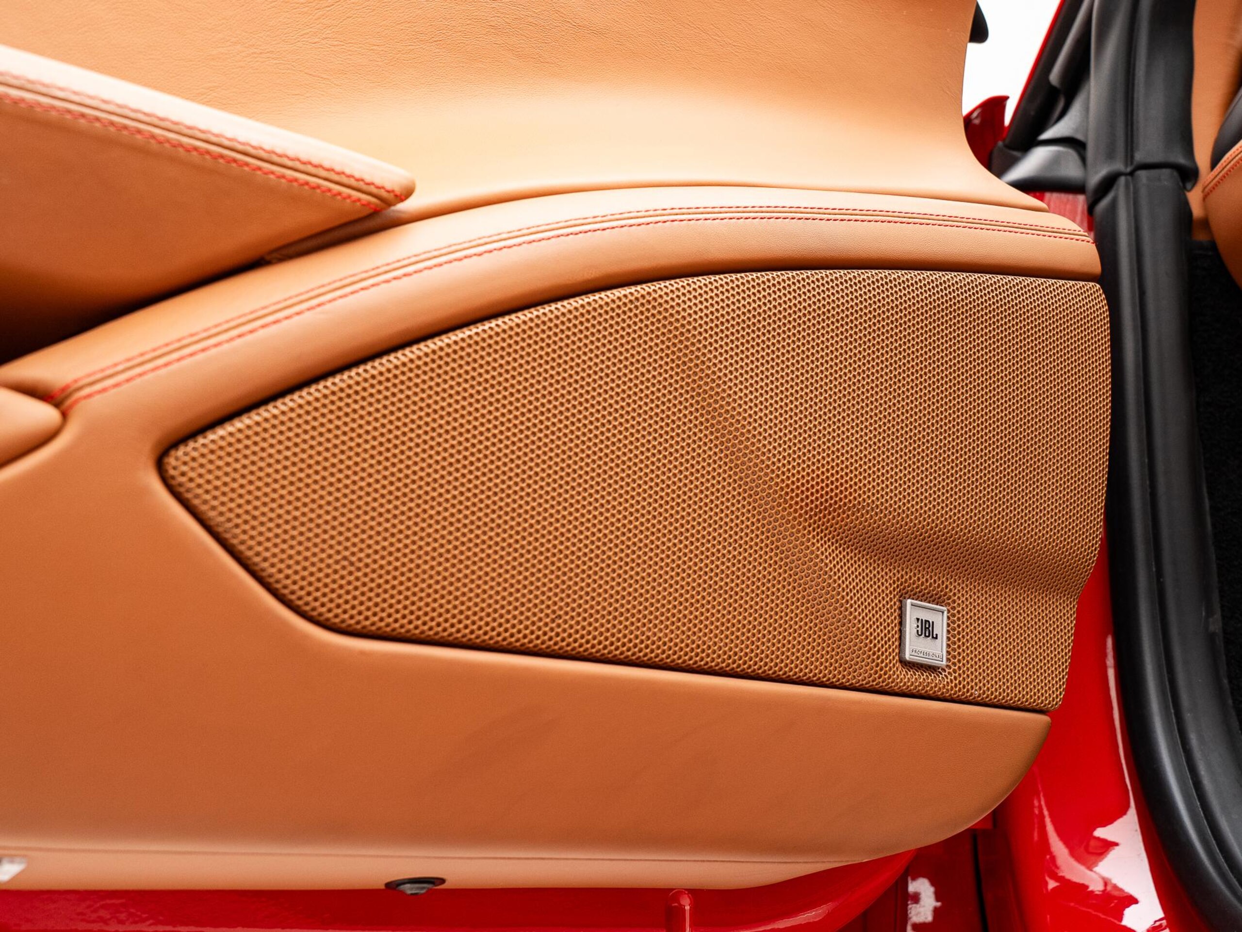 2013 Ferrari 458 Spider — Photo 9 / 49