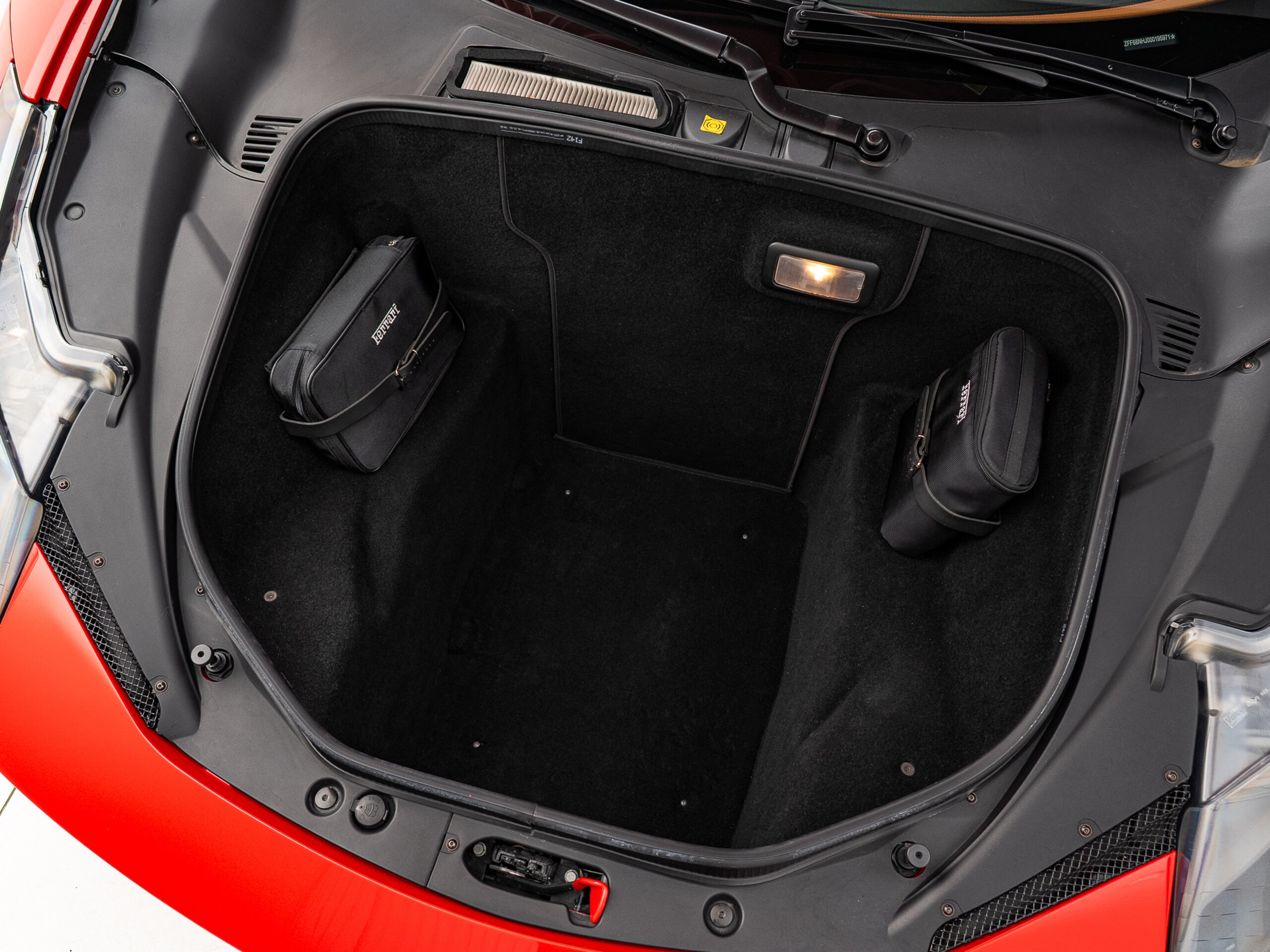 2013 Ferrari 458 Spider — Photo 41 / 49