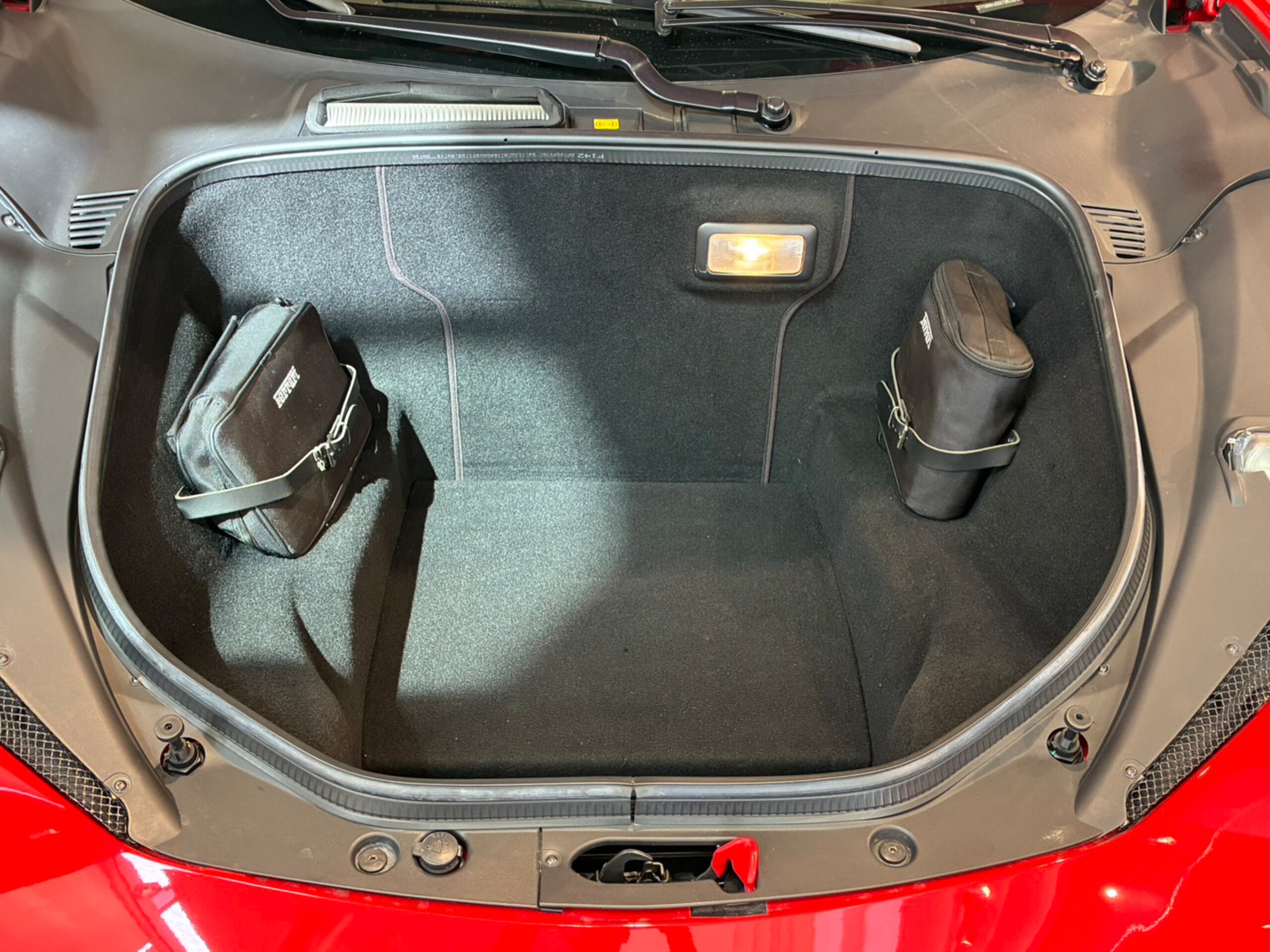 2013 Ferrari 458 Spider — Photo 28 / 29