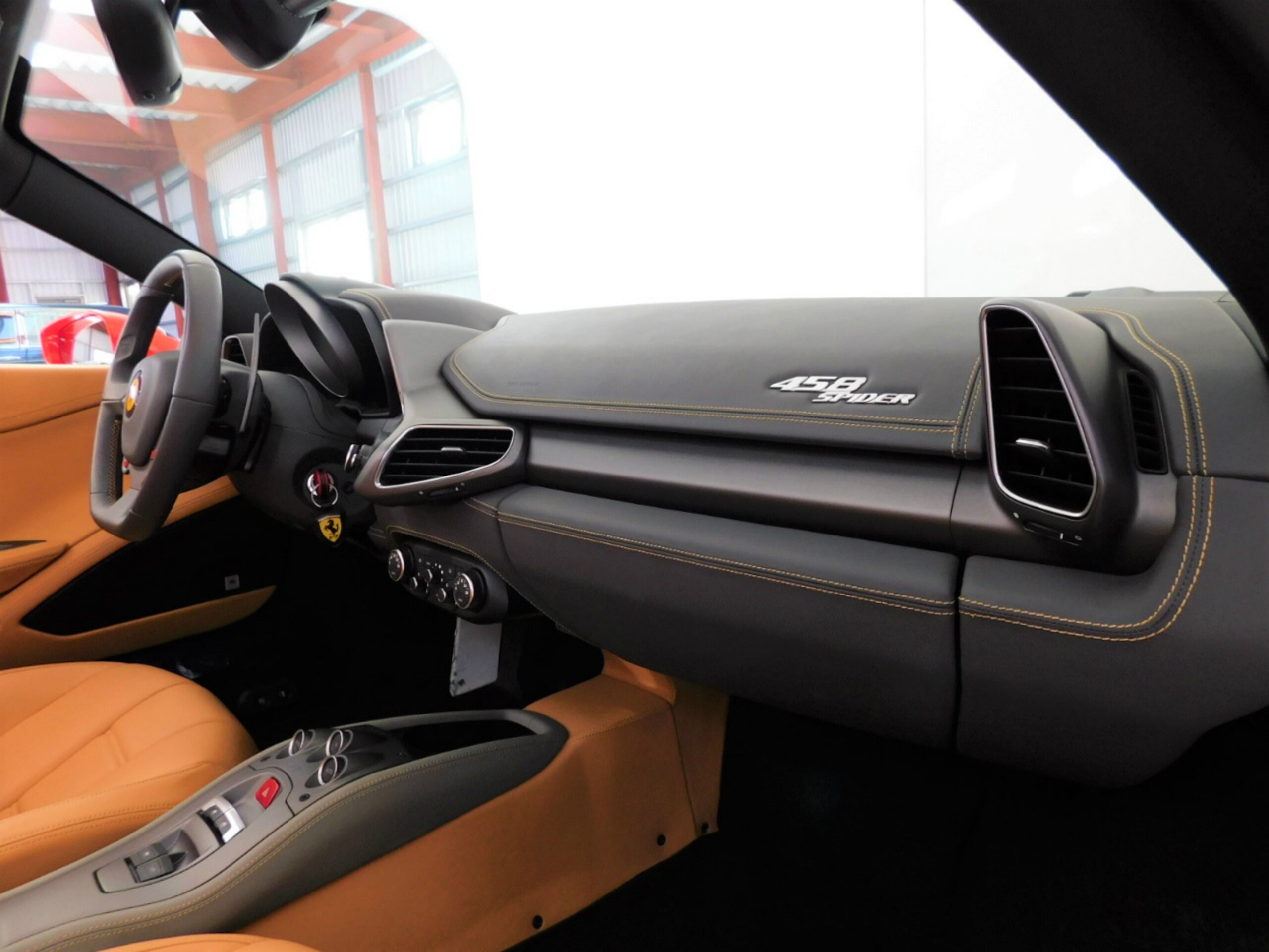 2013 Ferrari 458 Spider — Photo 24 / 61