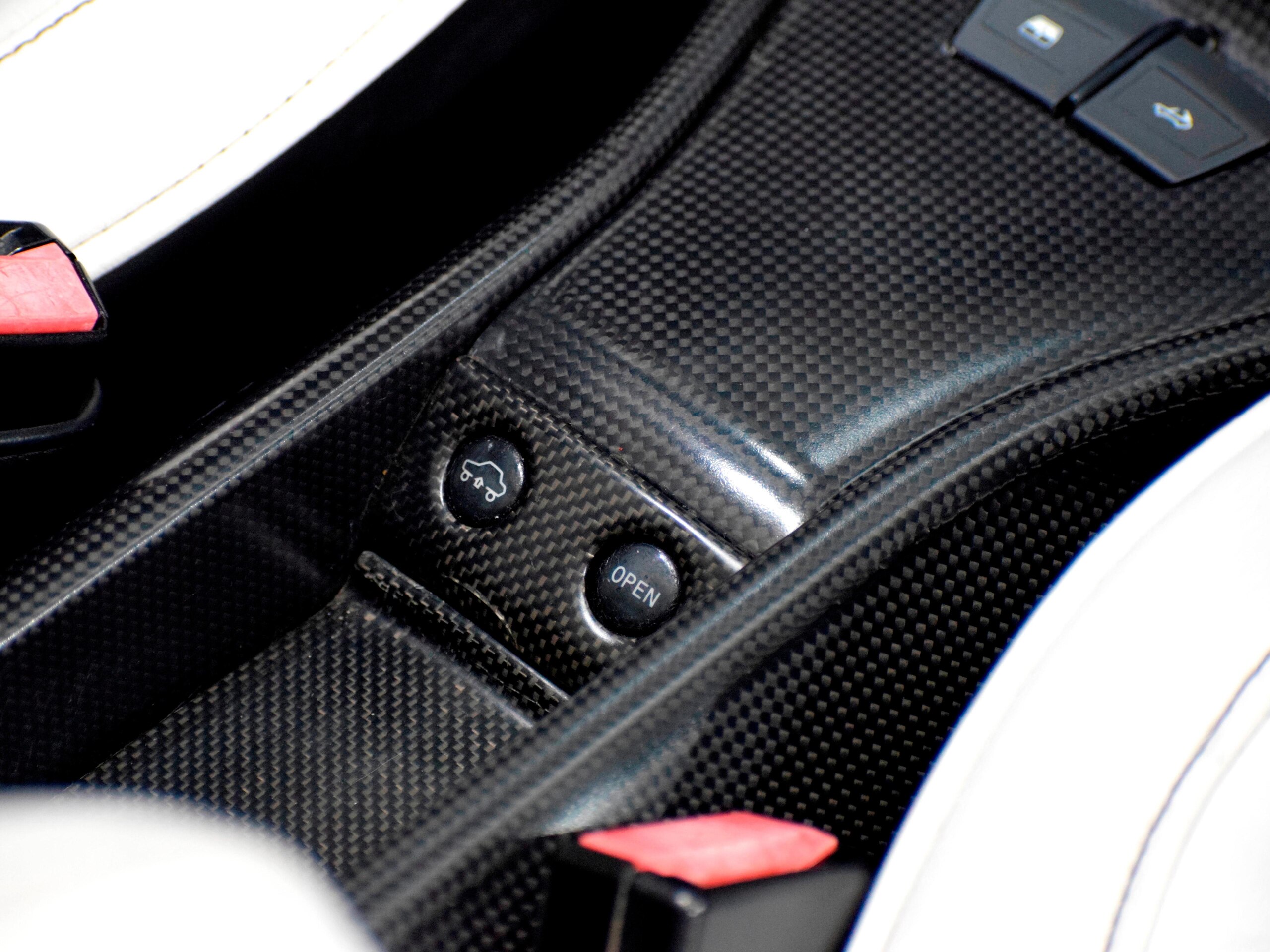 2013 Ferrari 458 Spider Tailor Made — Photo 61 / 78