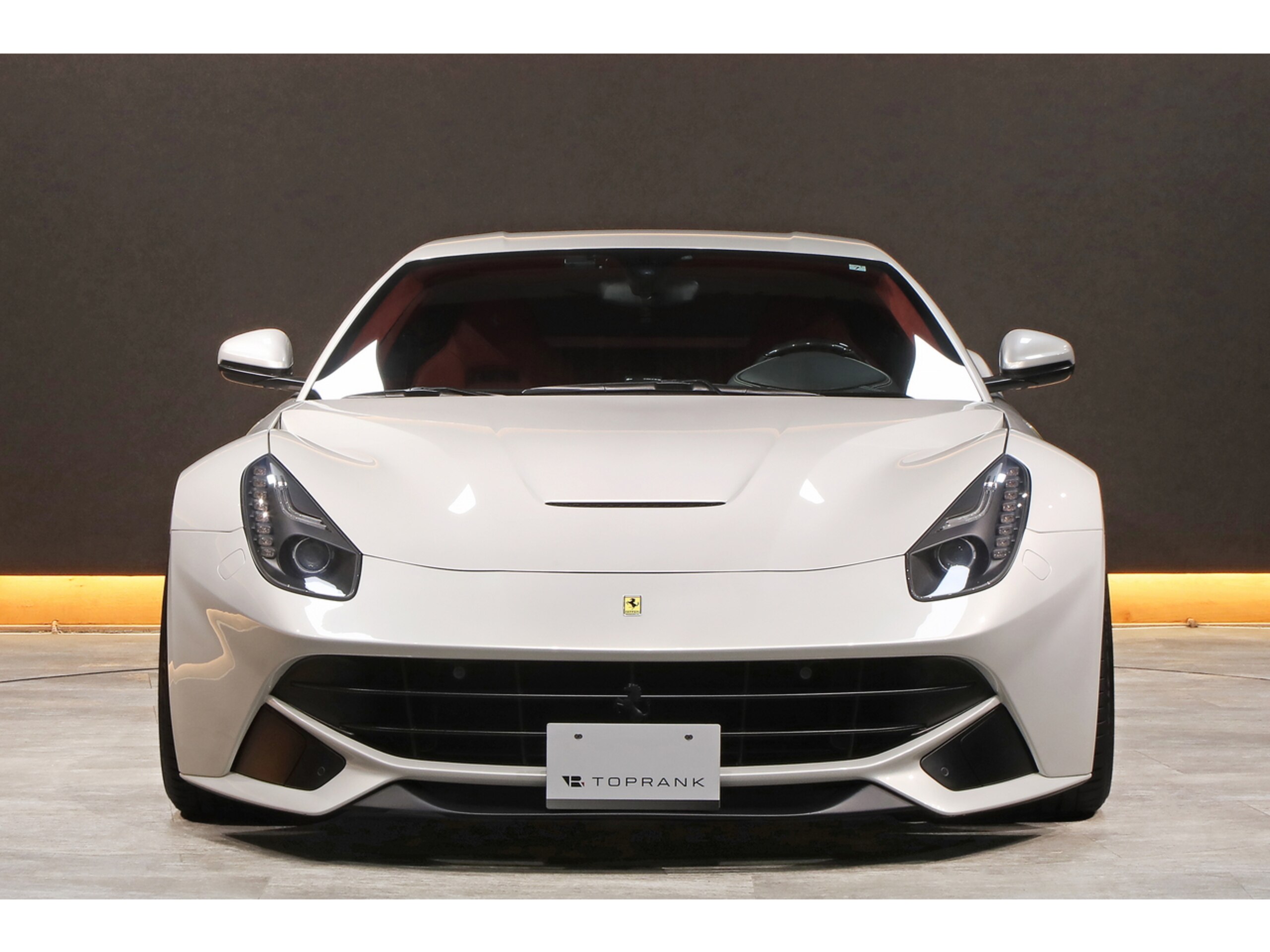 2013 Ferrari F12 Berlinetta Bianco Italia Exterior for sale in Japan