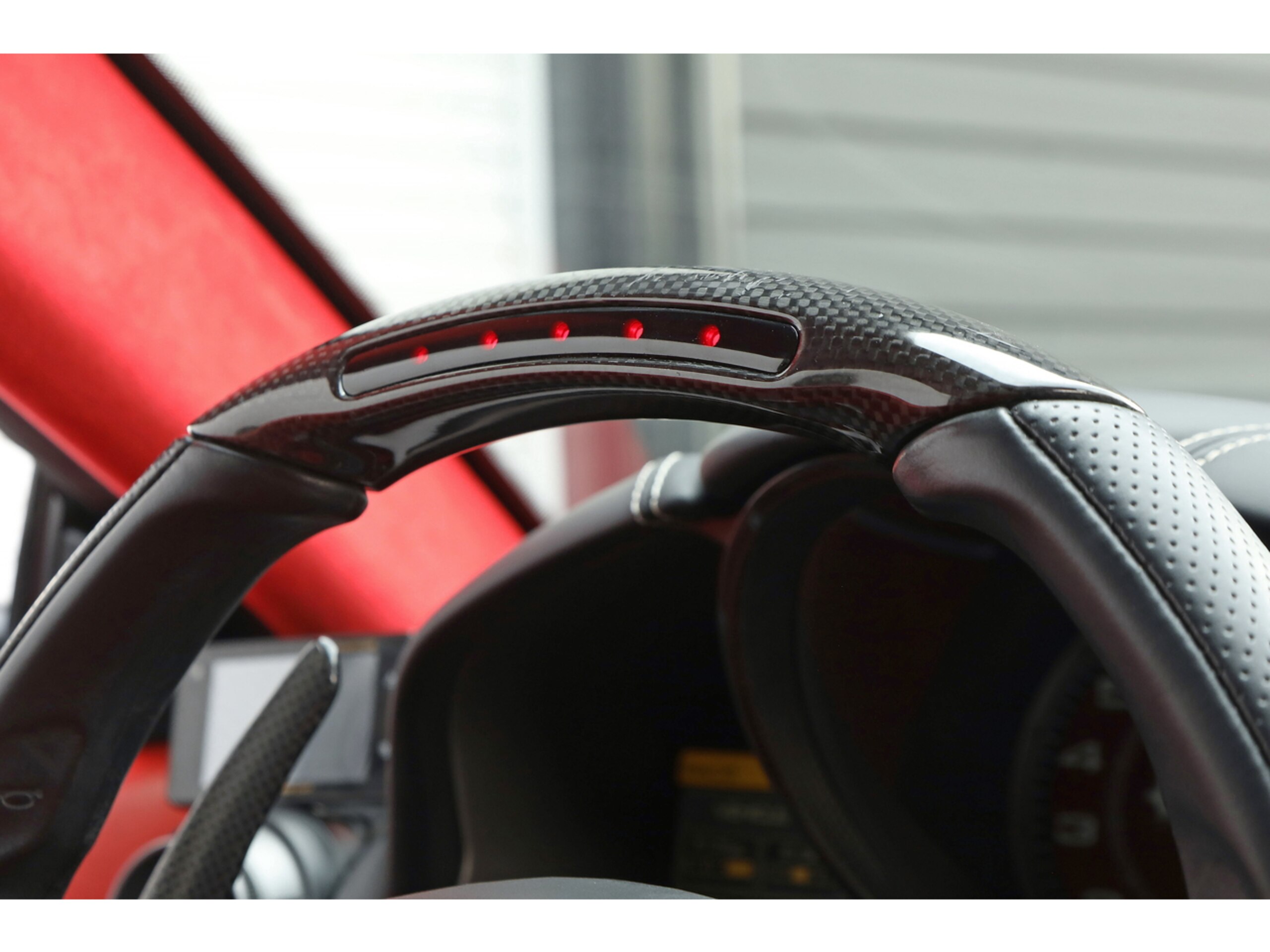 2013 Ferrari F12 Berlinetta — Photo 13 / 44