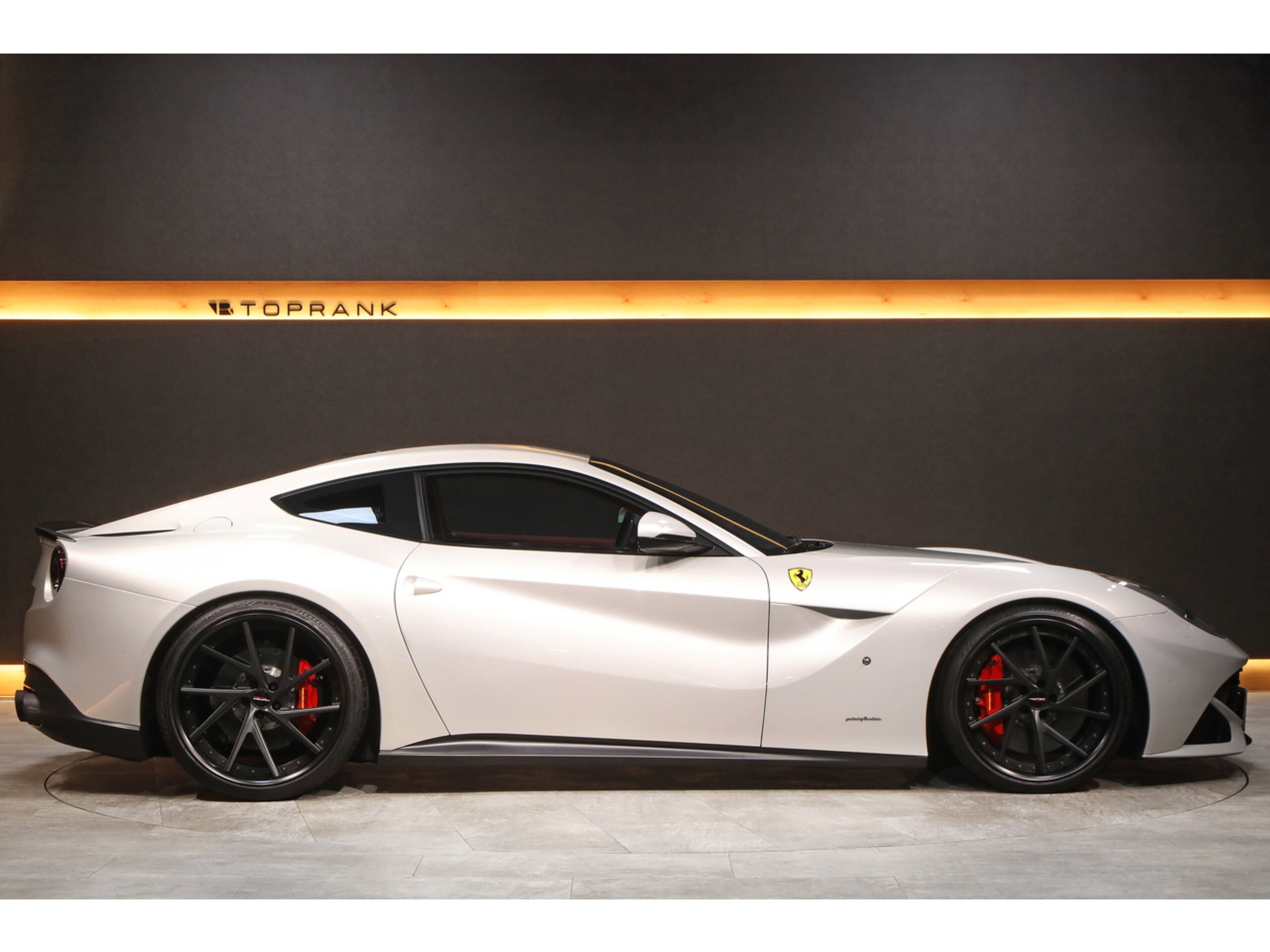 2013 Ferrari F12 Berlinetta — Photo 14 / 44