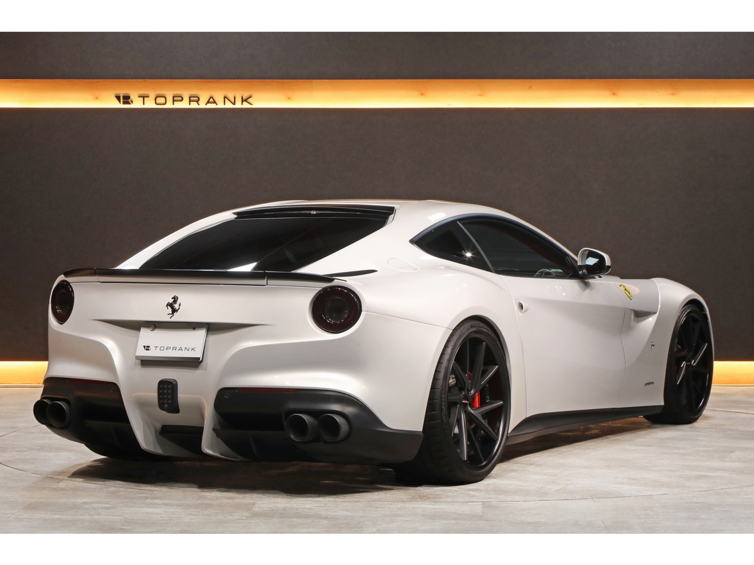 2013 Ferrari F12 Berlinetta — Photo 15 / 44