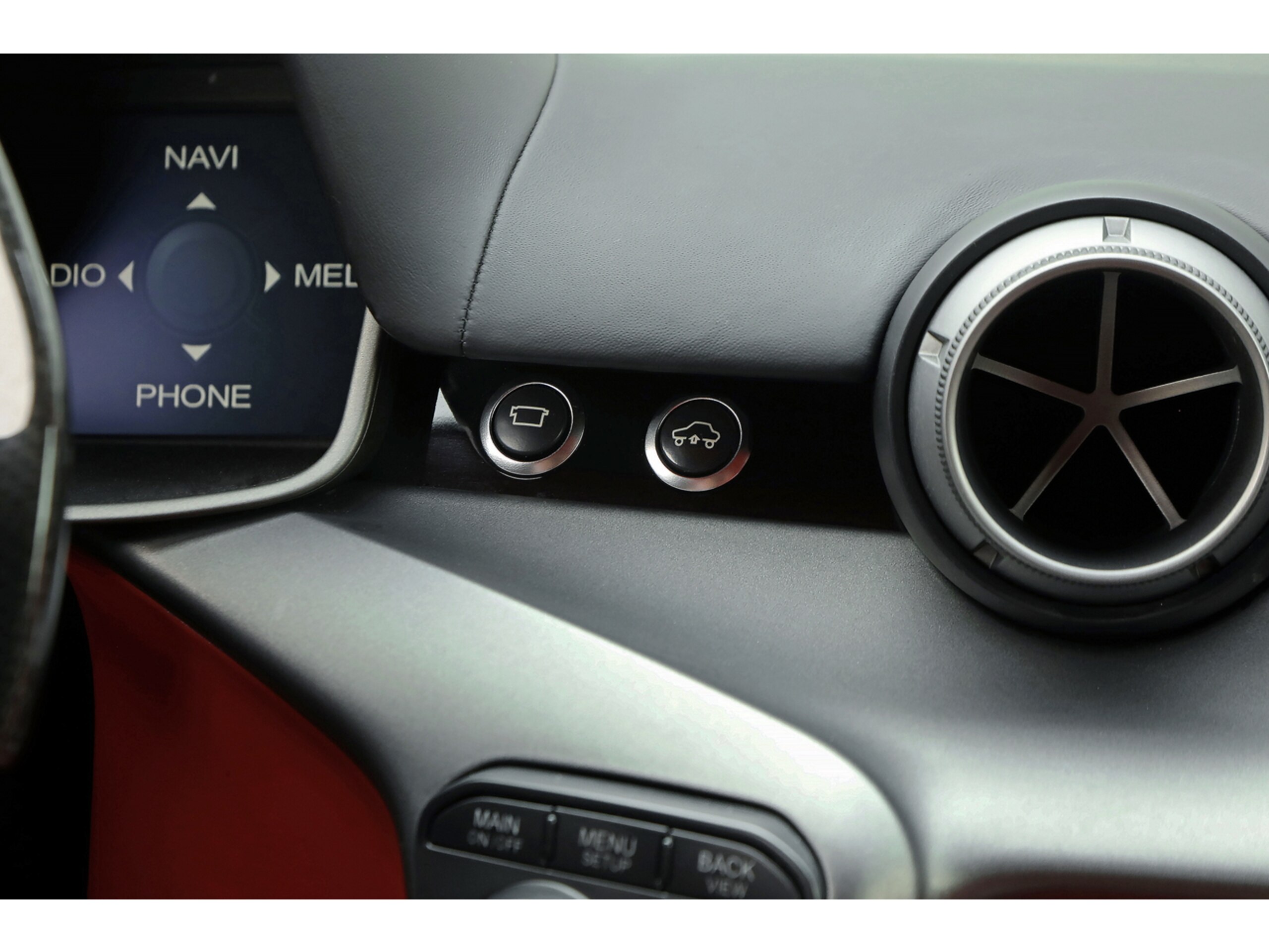 2013 Ferrari F12 Berlinetta — Photo 41 / 44