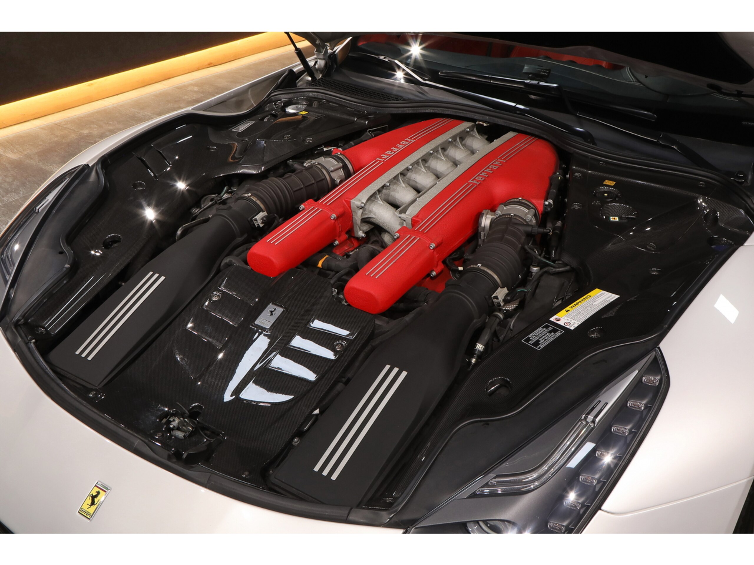 2013 Ferrari F12 Berlinetta — Photo 42 / 44