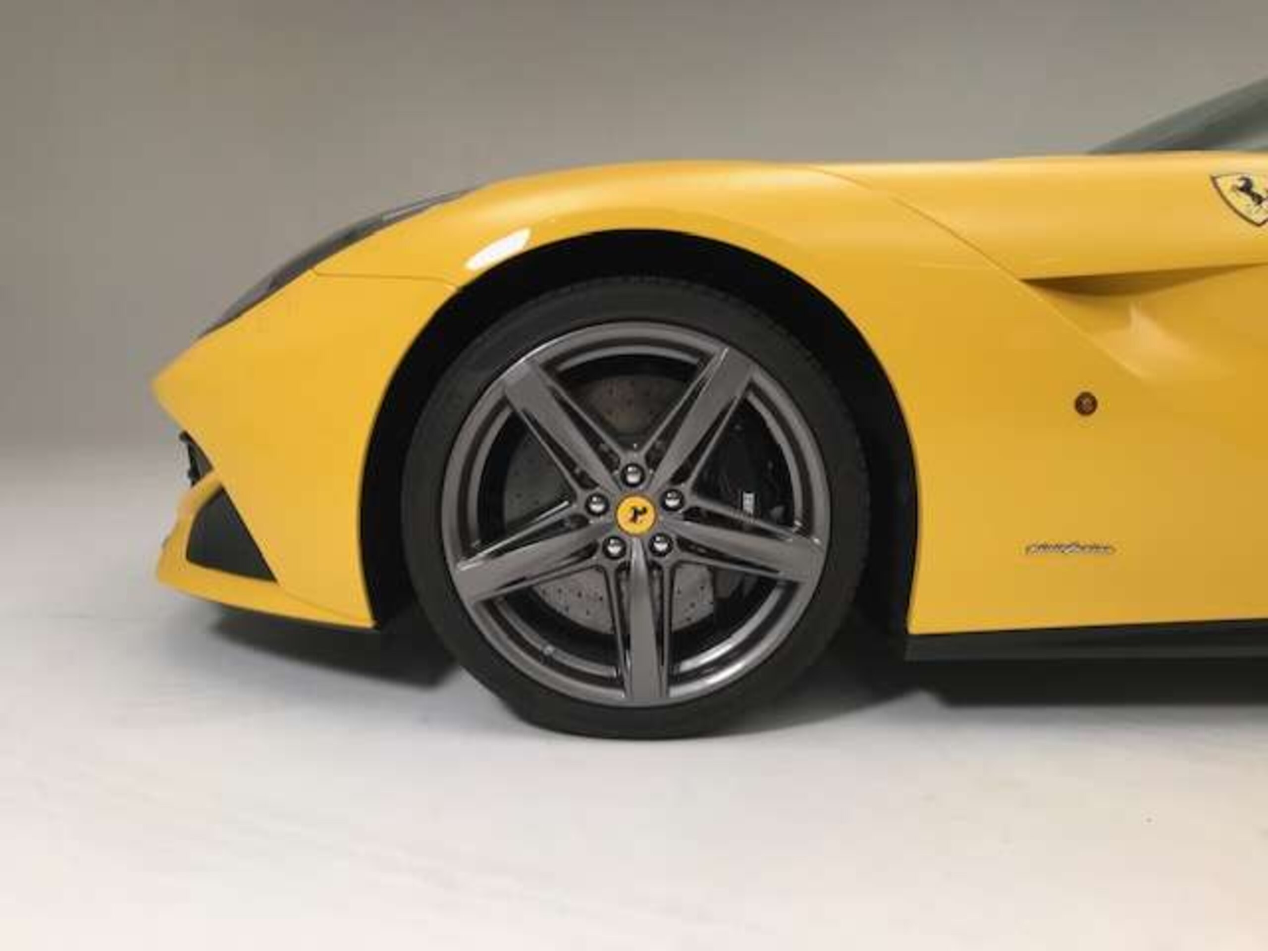 2013 Ferrari F12 Berlinetta — Photo 11 / 14