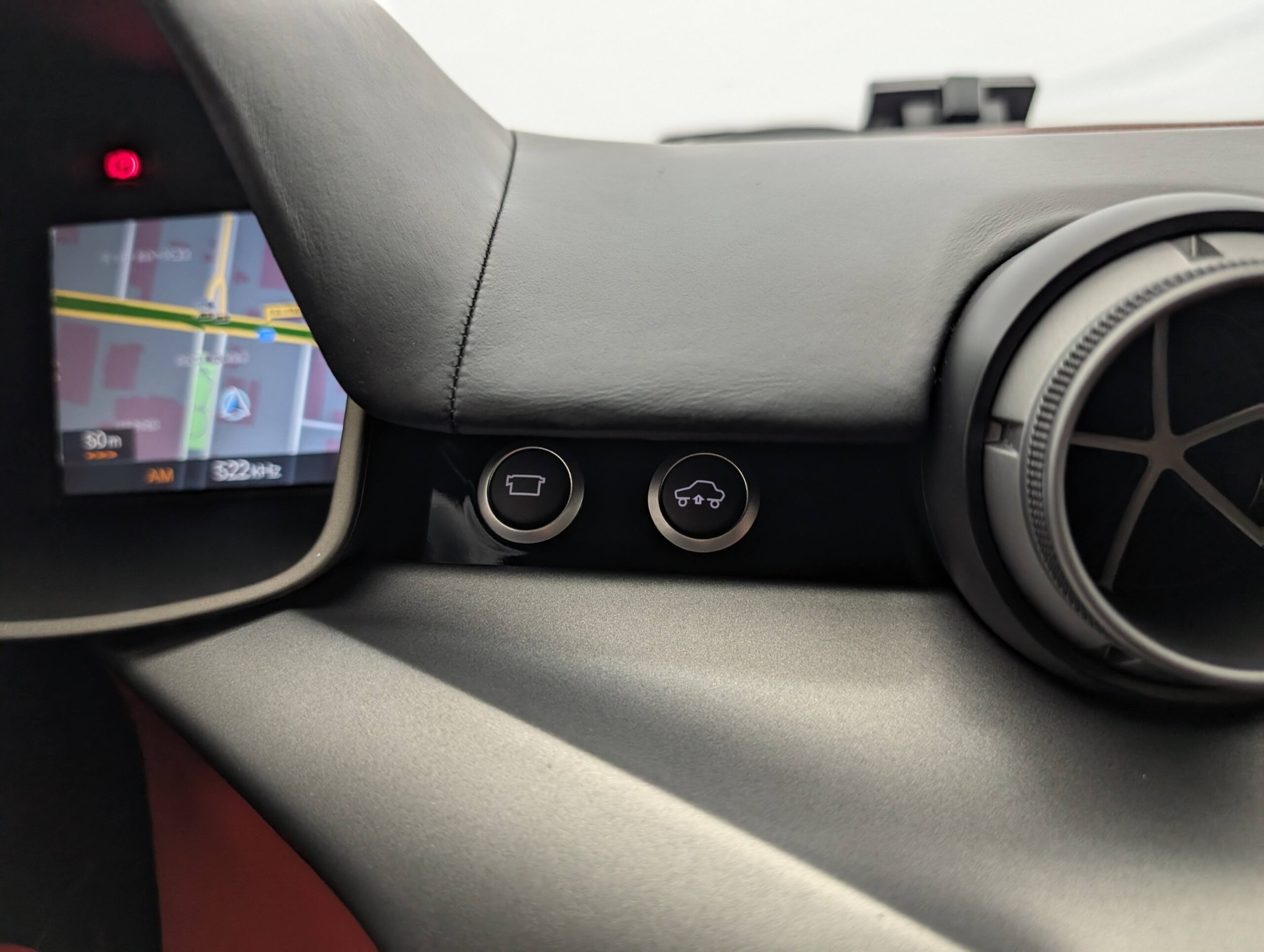2013 Ferrari F12 Berlinetta — Photo 23 / 38