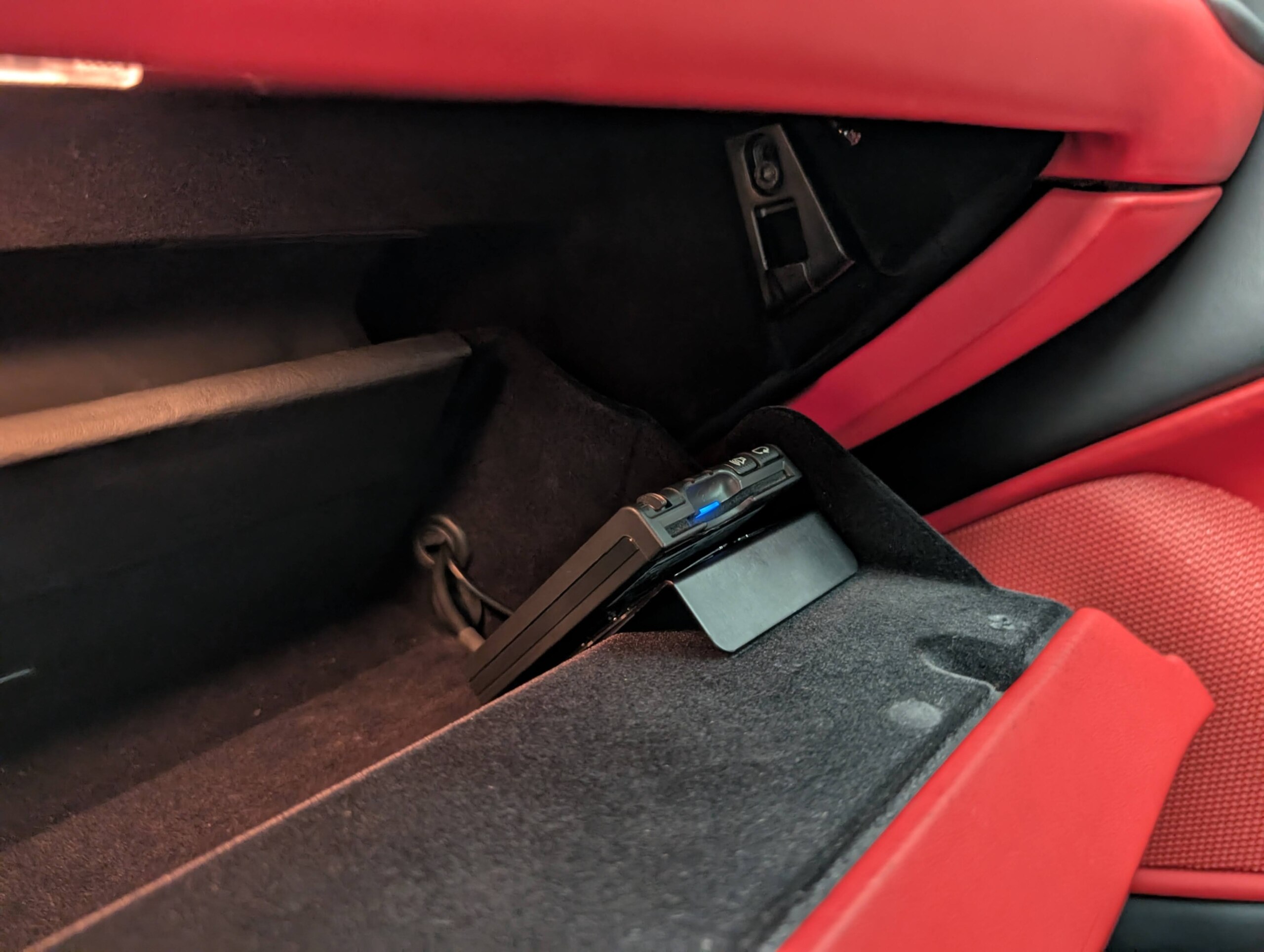 2013 Ferrari F12 Berlinetta — Photo 24 / 38