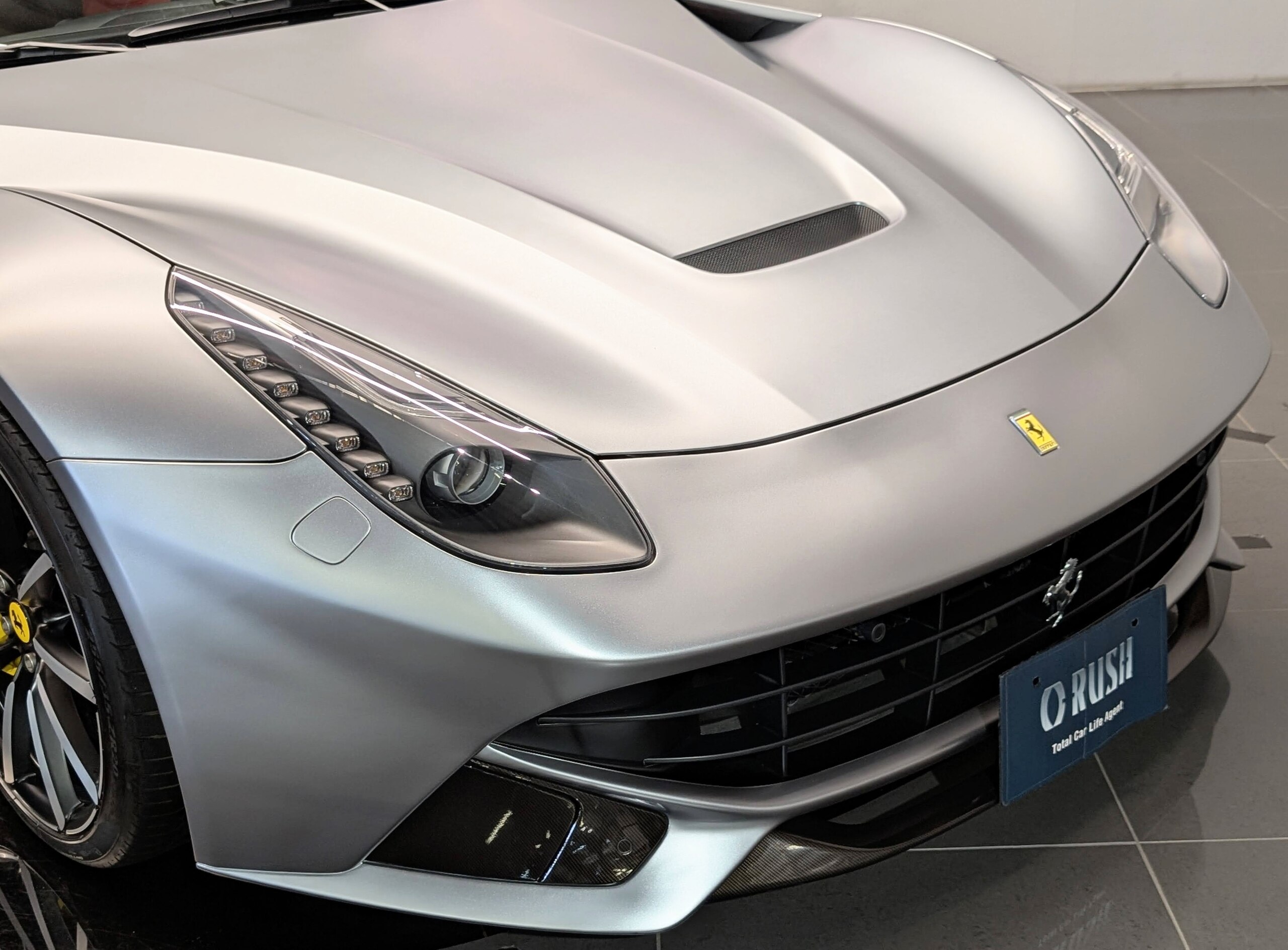 2013 Ferrari F12 Berlinetta — Photo 35 / 38